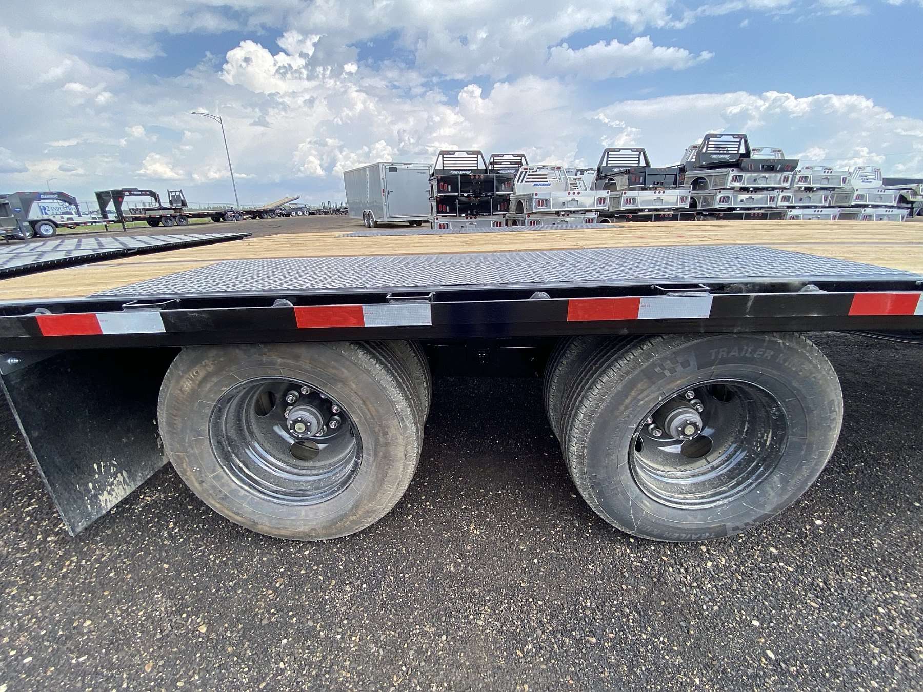 2026 Southland 24'+6' Gooseneck Trailer w/ 12K Axles