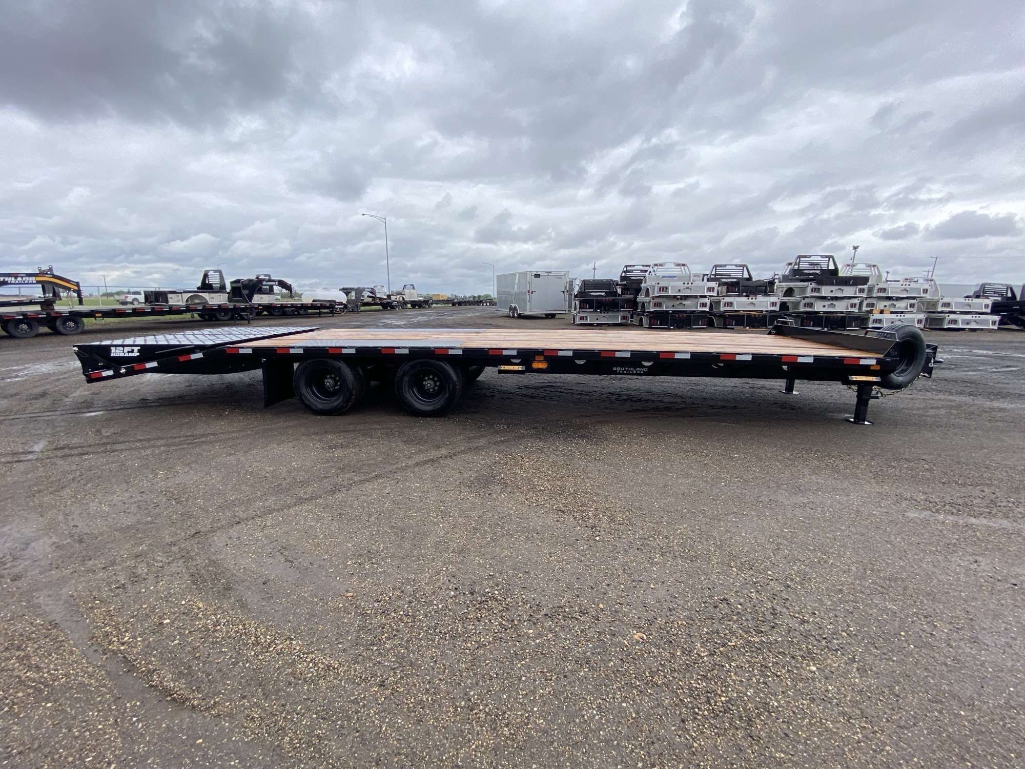 2026 Southland 24' Pintle Hitch Trailer