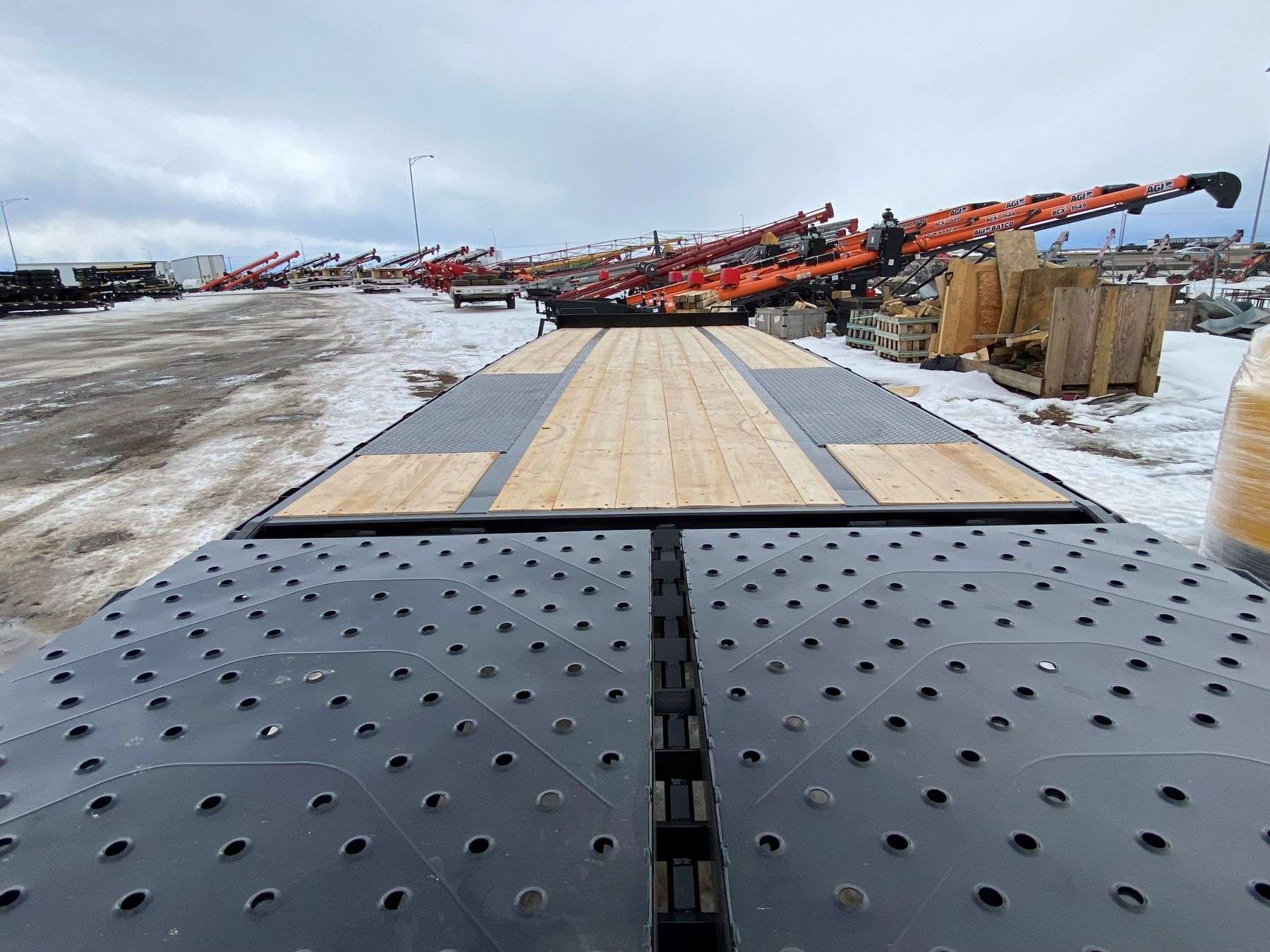 2026 Southland 24' Pintle Hitch Trailer