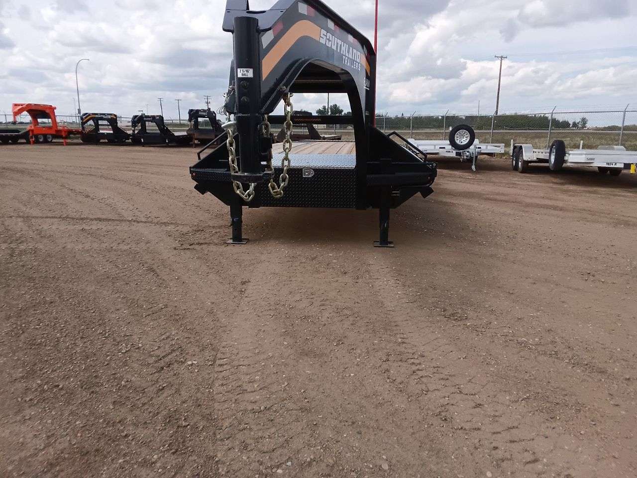 2026 Southland 26' + 6' BT GN Flat Deck Tandem 10K Trailer