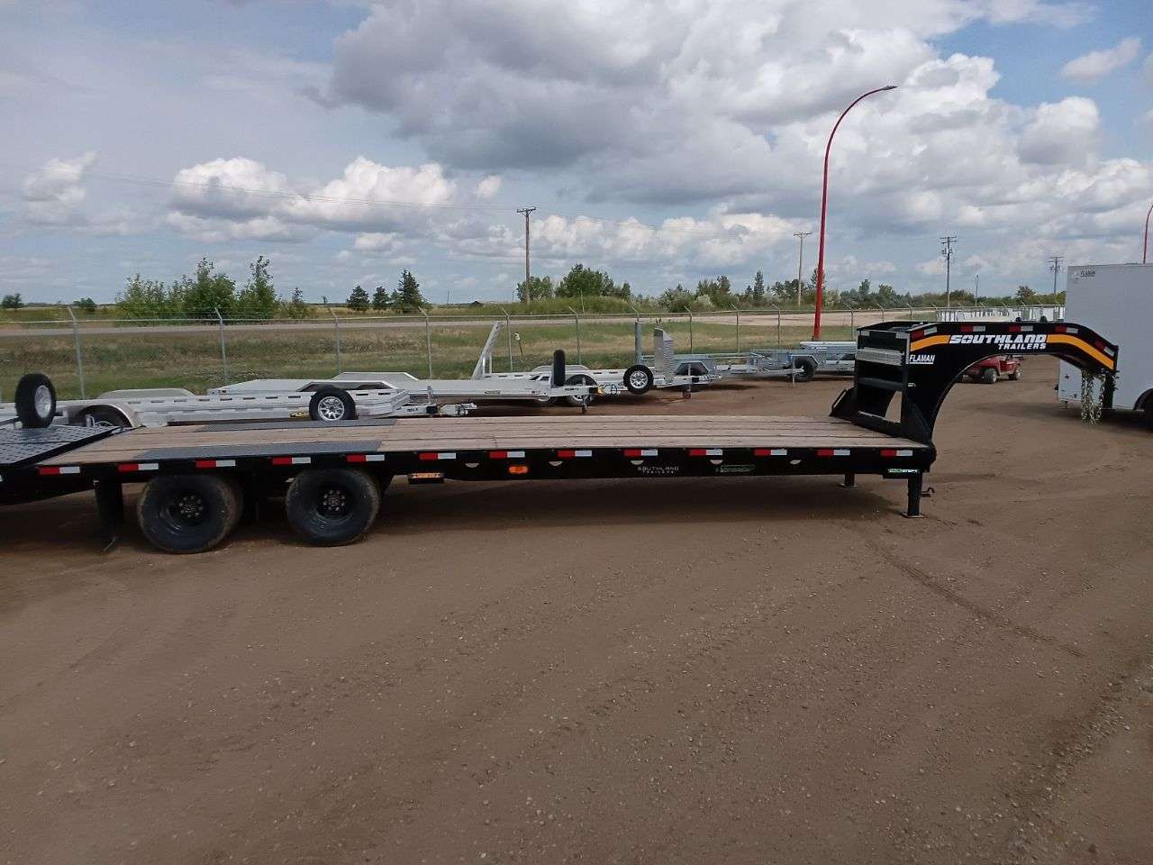 2026 Southland 26' + 6' BT GN Flat Deck Tandem 10K Trailer