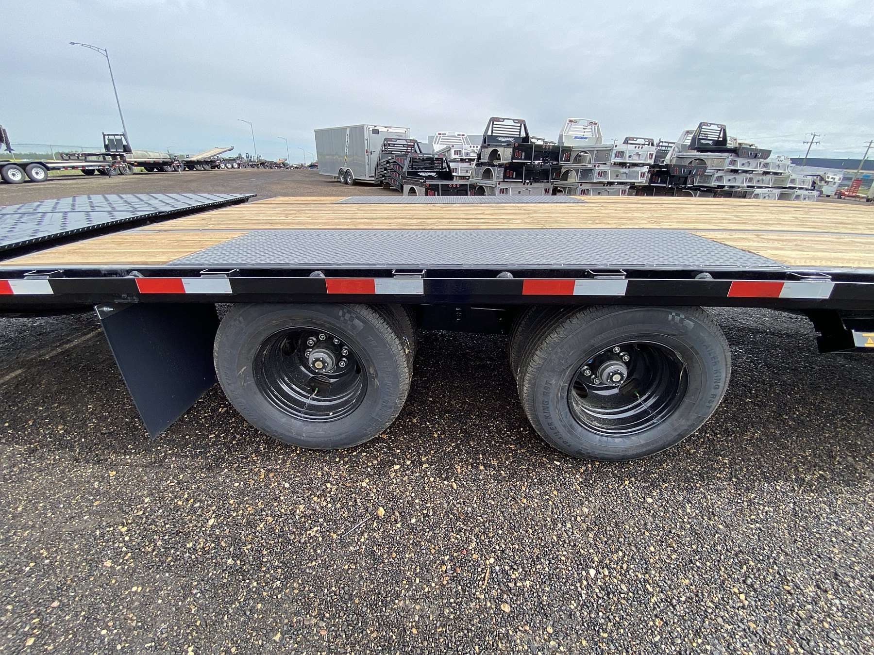 2026 Southland 26'+6' Gooseneck Trailer