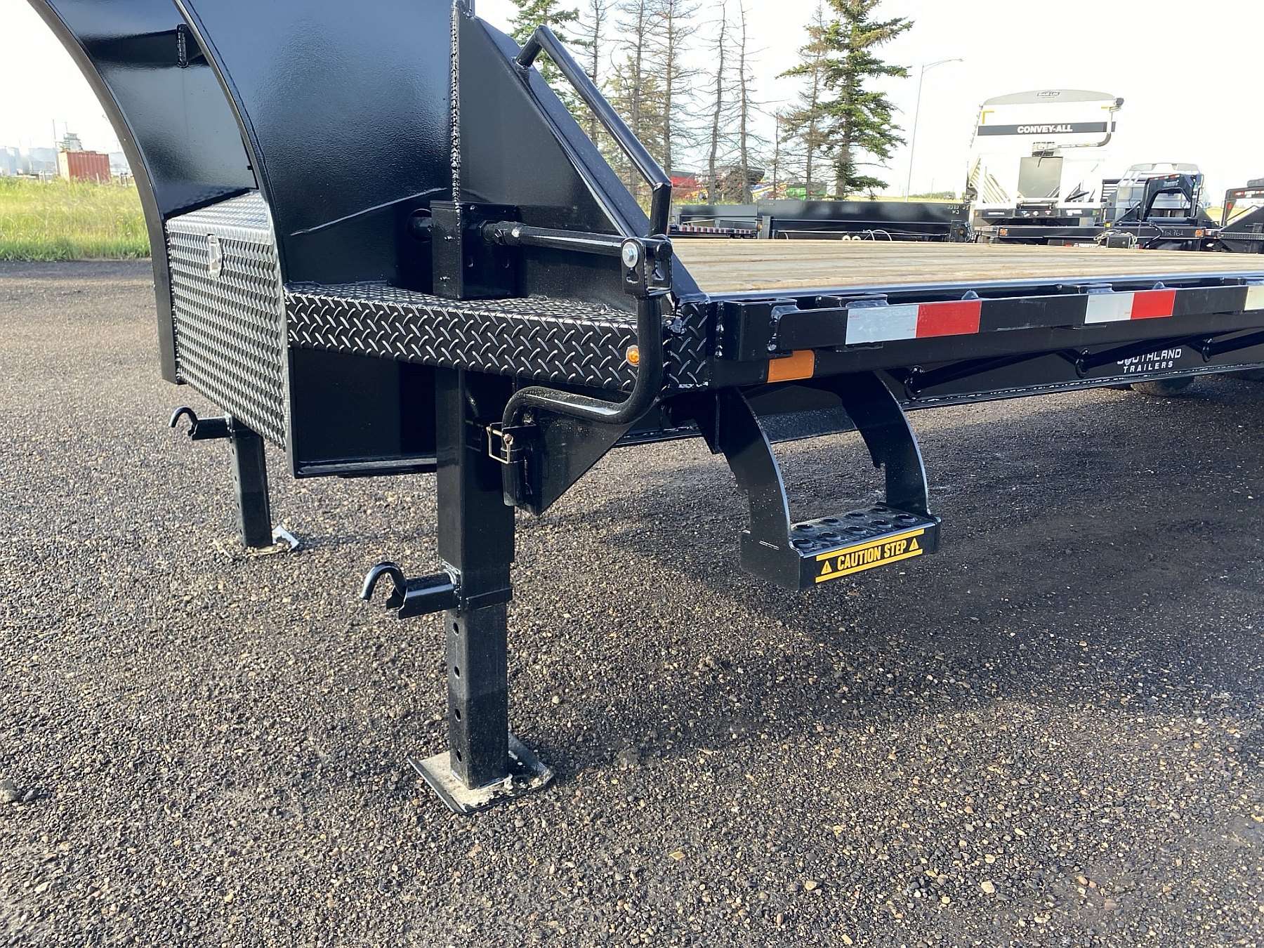 2026 Southland 26'+6' Gooseneck Trailer