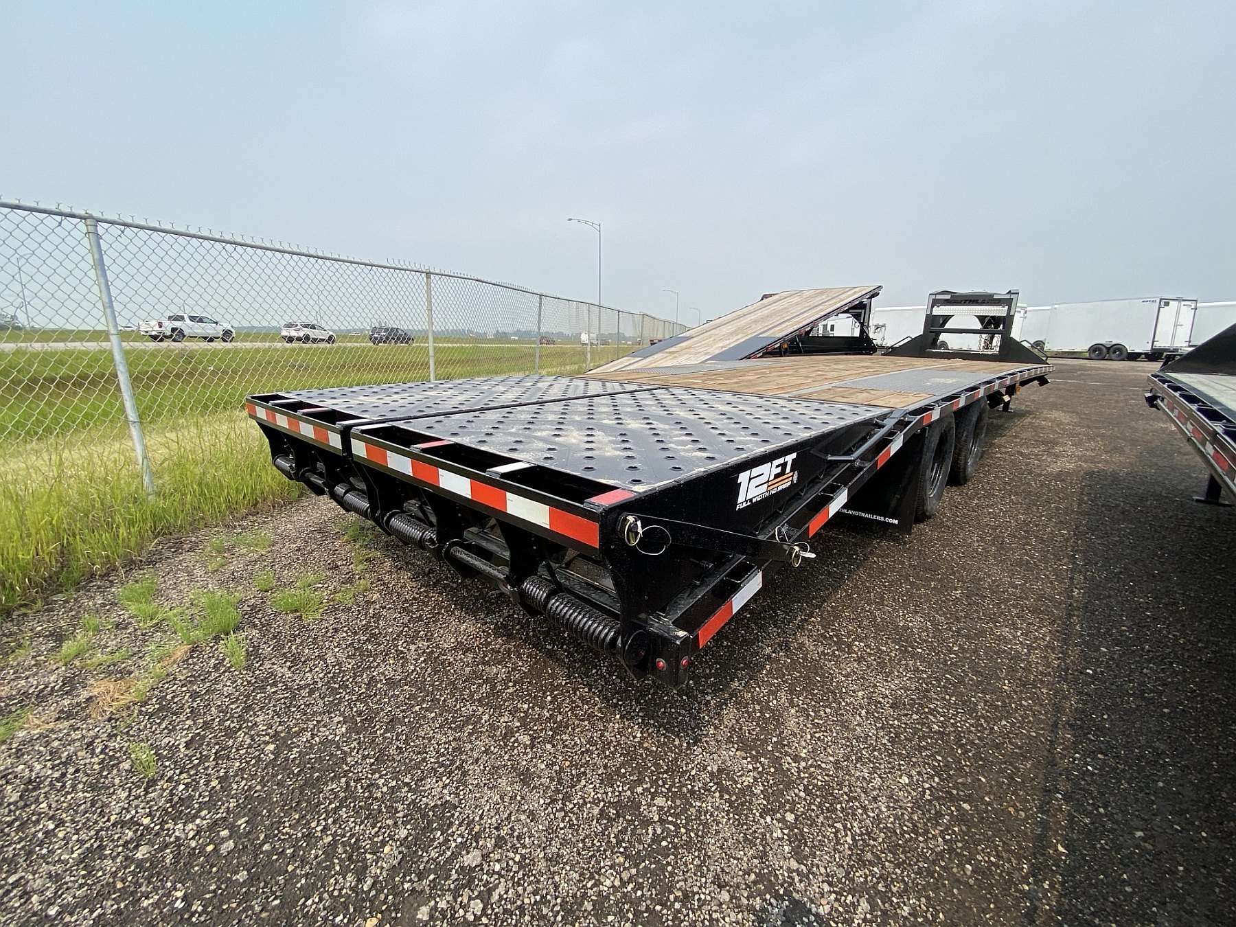 2026 Southland 26'+6' Gooseneck Trailer