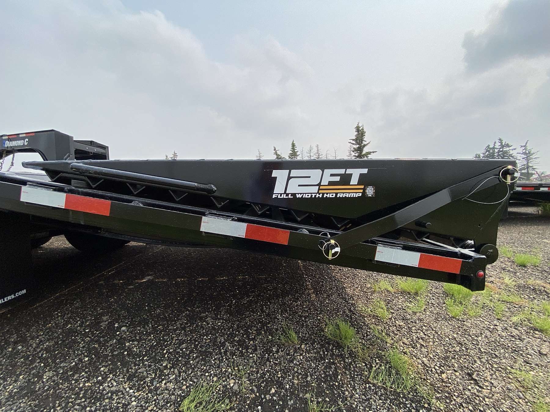 2026 Southland 26'+6' Gooseneck Trailer