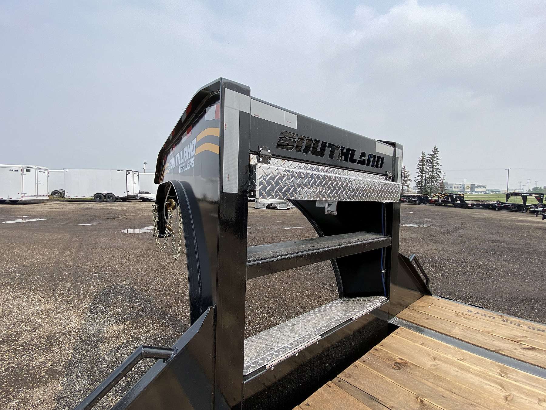 2026 Southland 26'+6' Gooseneck Trailer