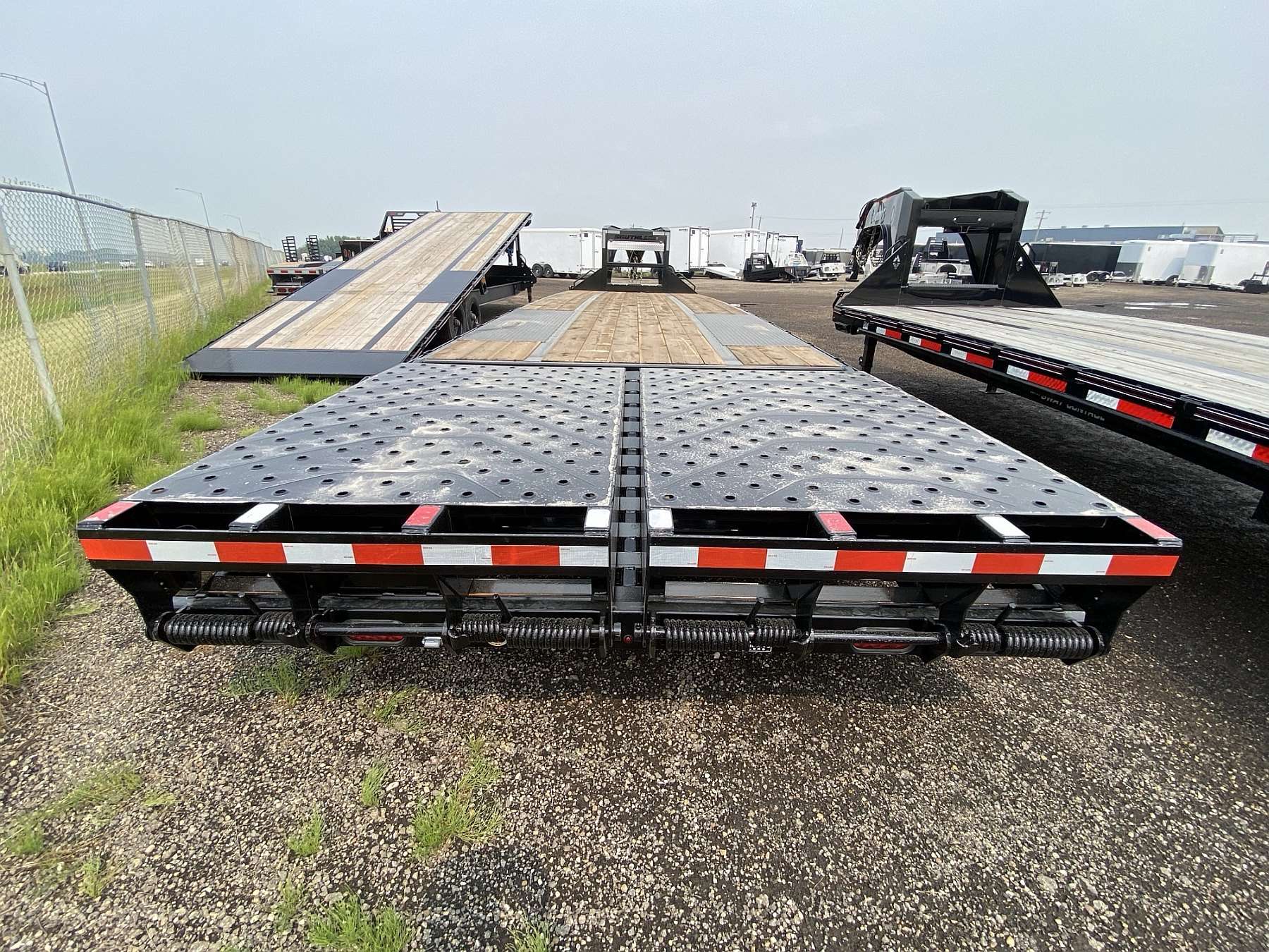 2026 Southland 26'+6' Gooseneck Trailer