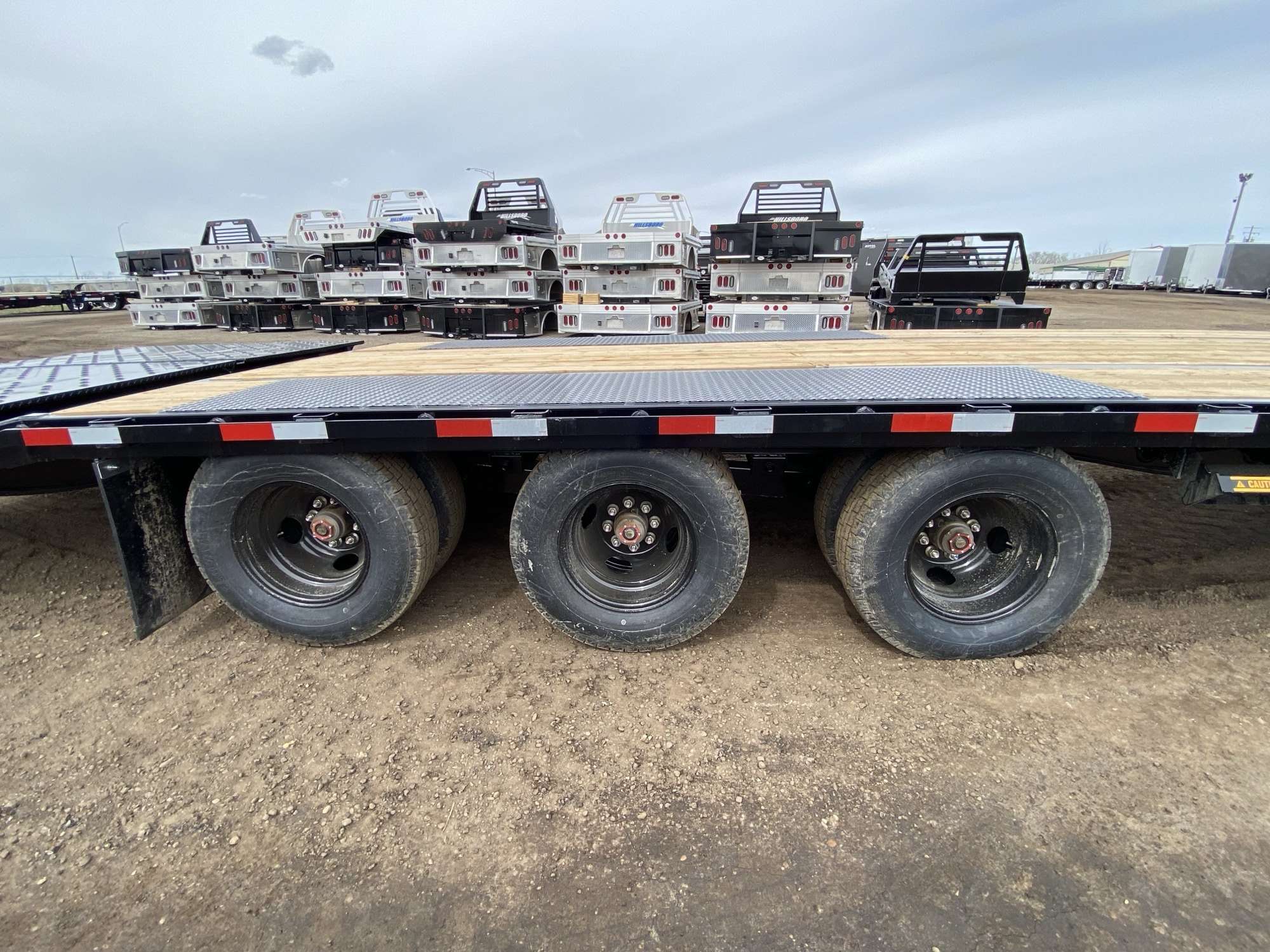 2026 Southland 26' Pintle Hitch Flat Deck Trailer