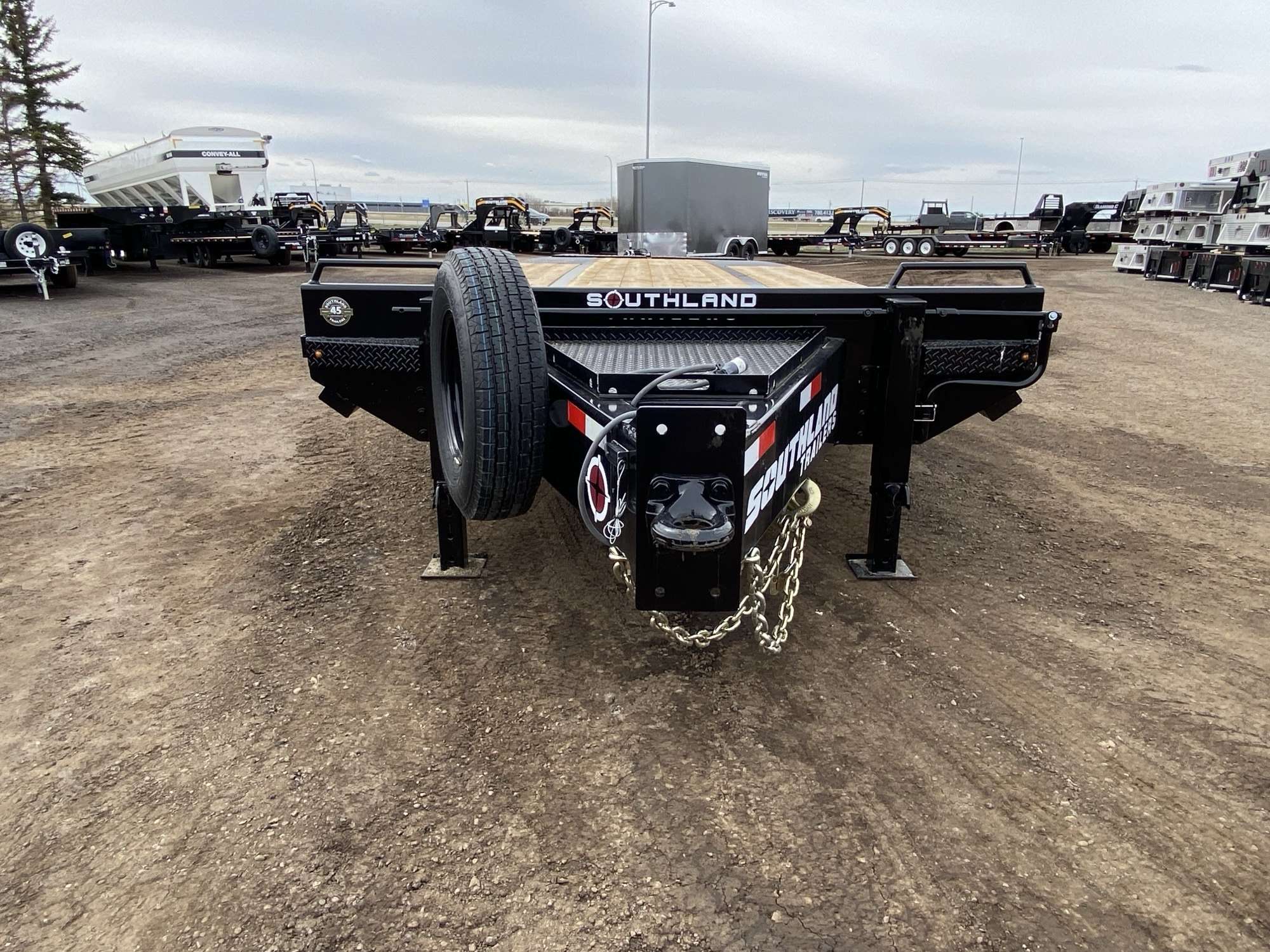 2026 Southland 26' Pintle Hitch Flat Deck Trailer
