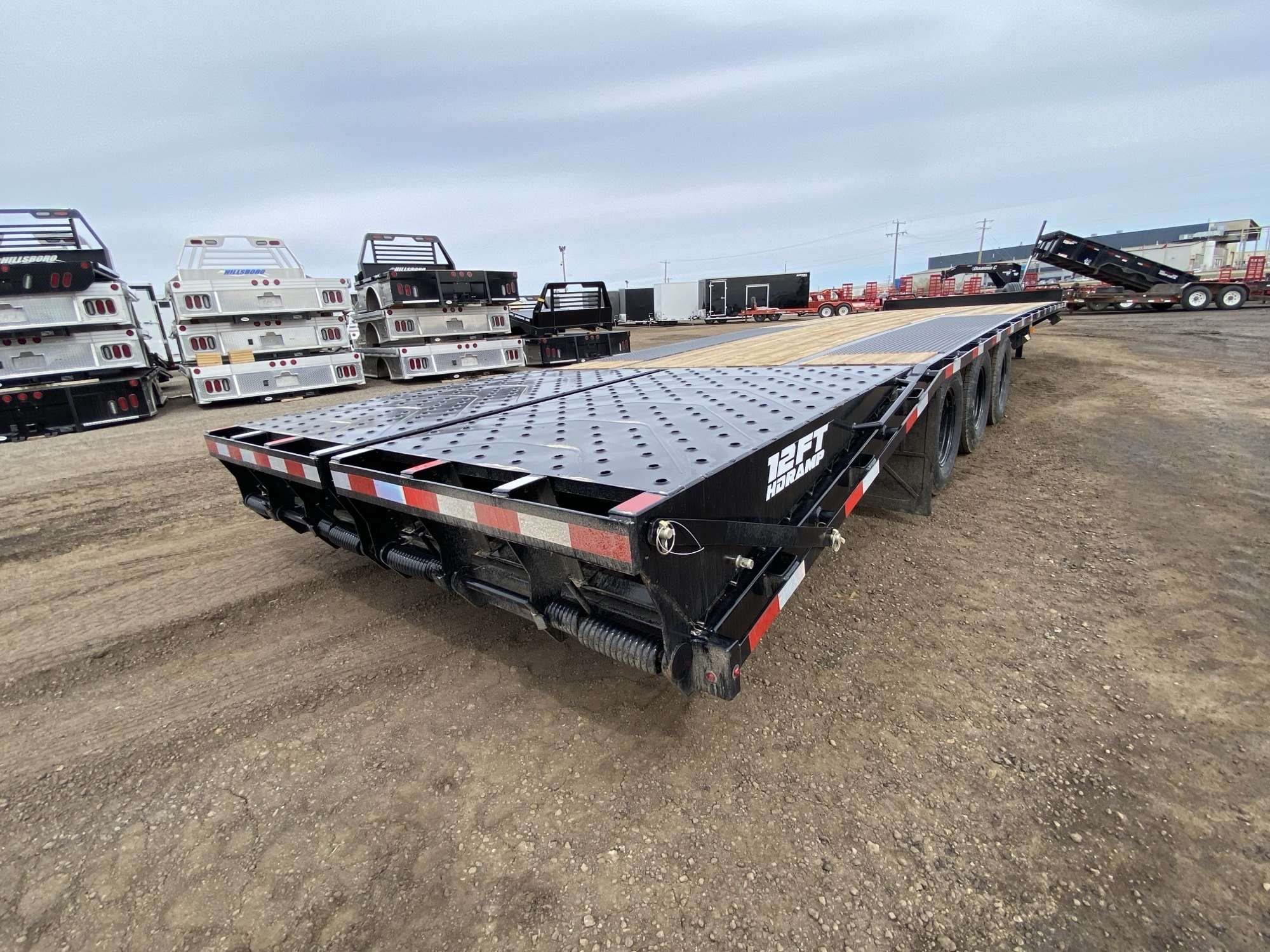 2026 Southland 26' Pintle Hitch Flat Deck Trailer