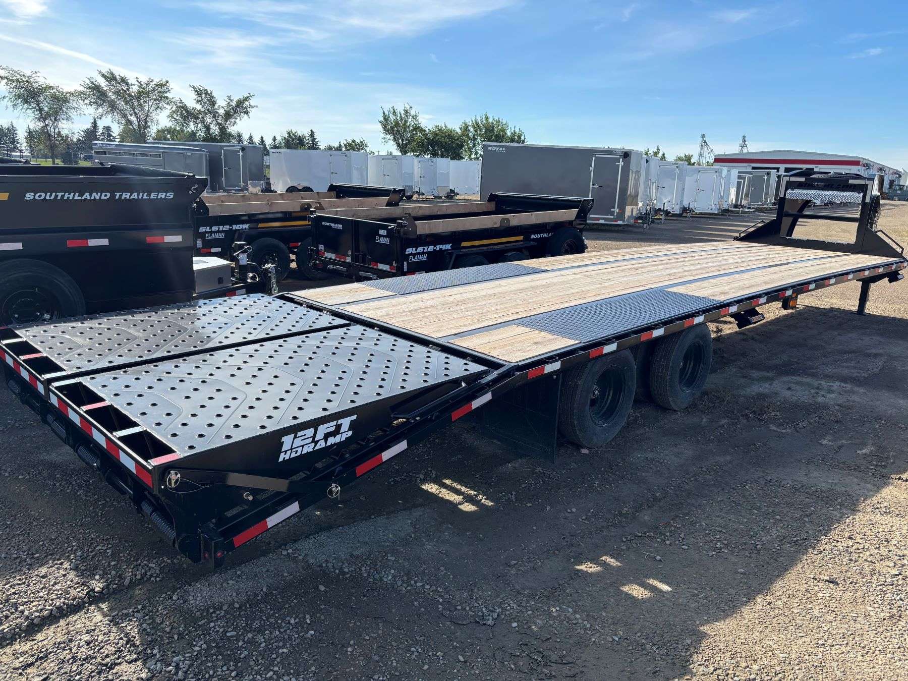 2026 Southland 28'+6' Gooseneck Trailer