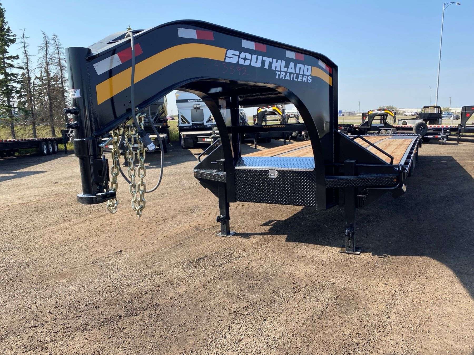 2026 Southland 28' + 6' Gooseneck Trailer