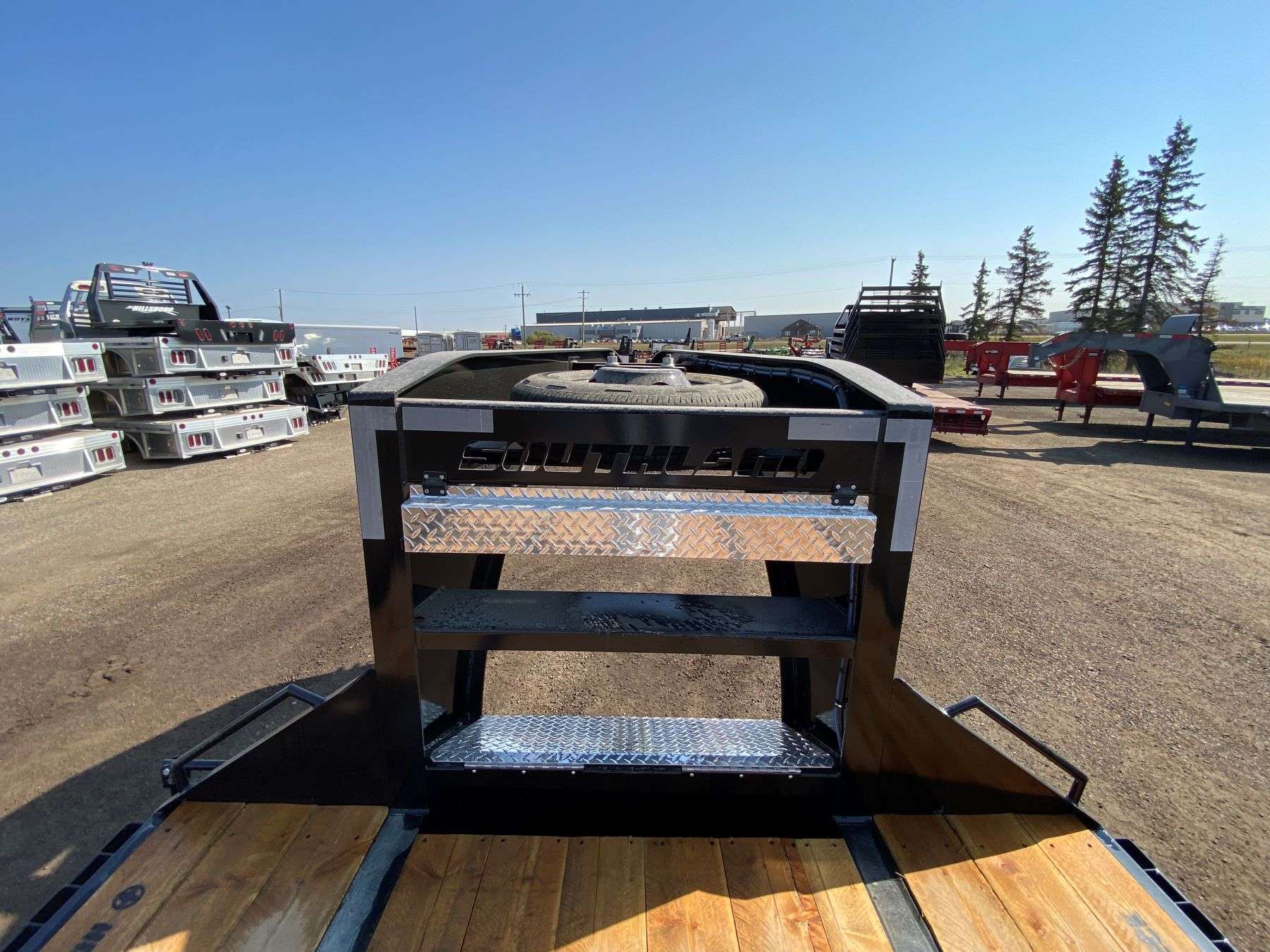 2026 Southland 28' + 6' Gooseneck Trailer