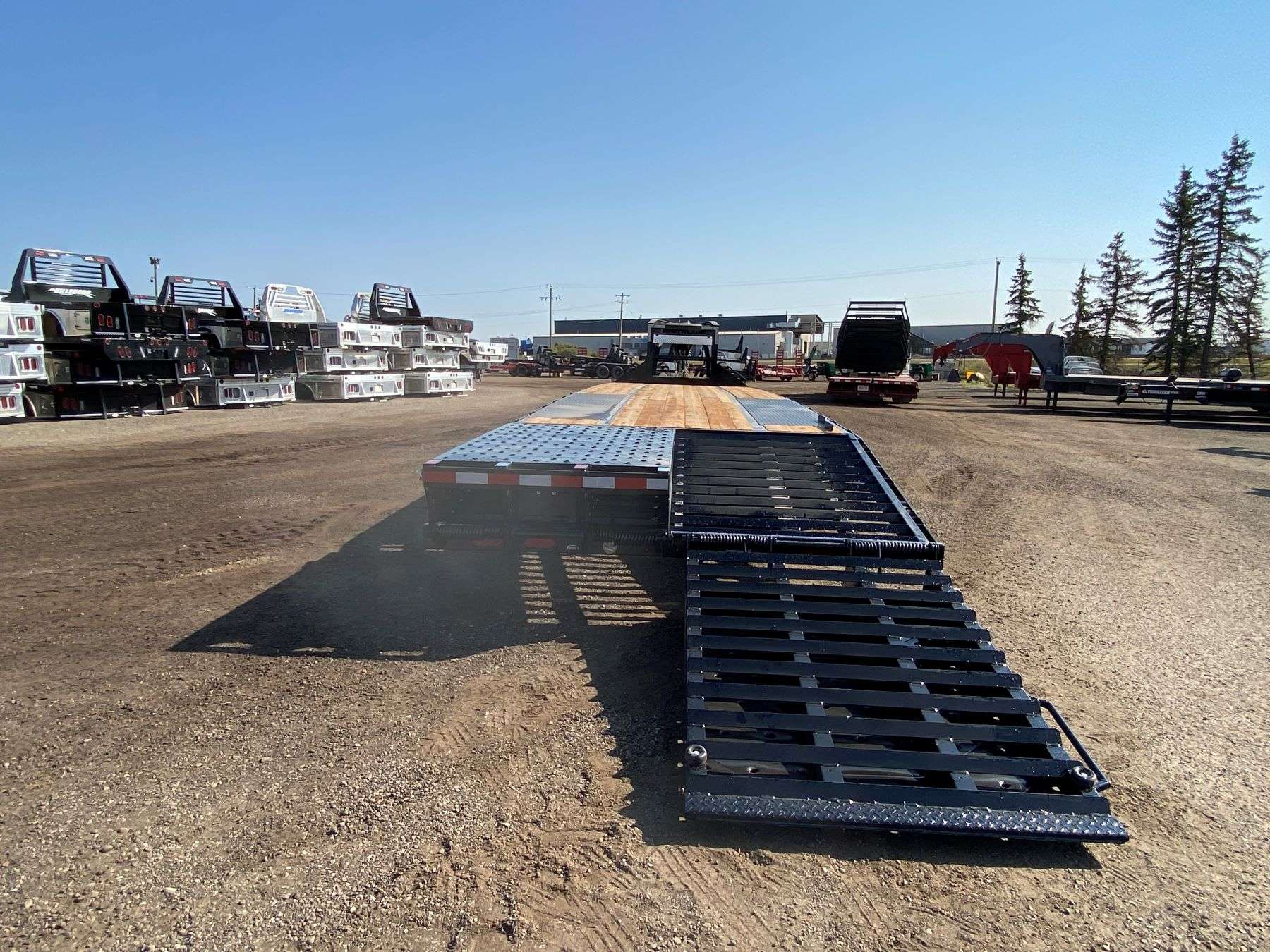 2026 Southland 28' + 6' Gooseneck Trailer