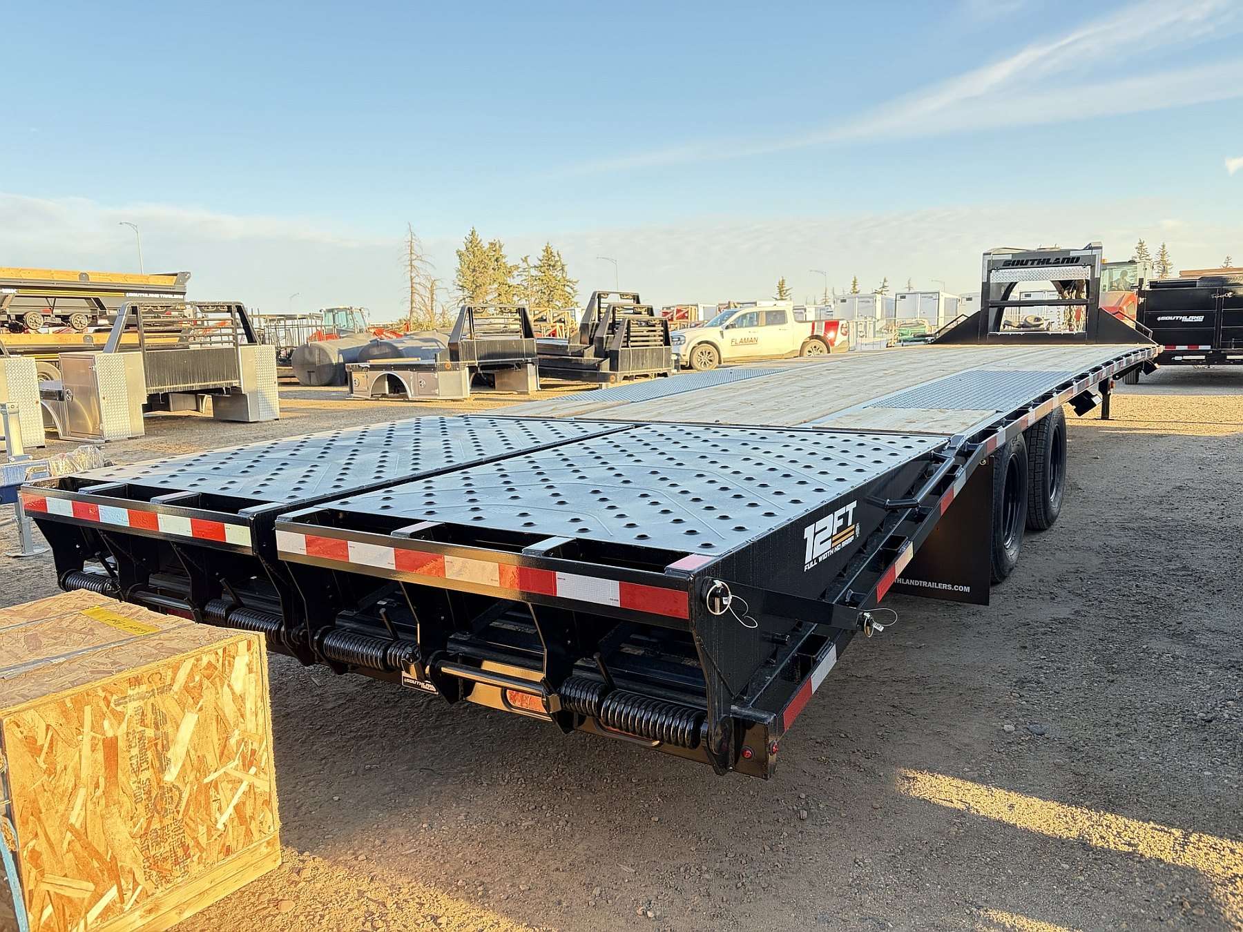 2026 Southland 28'+6' Gooseneck Trailer