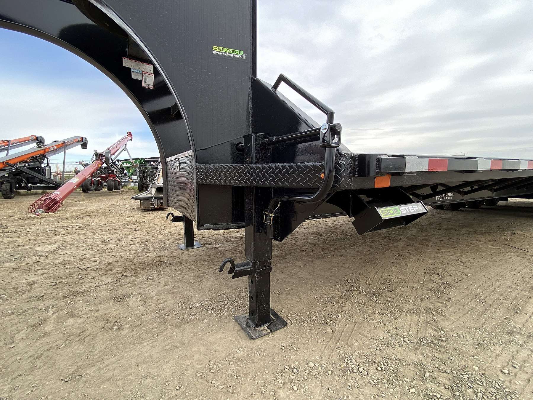 2026 Southland 28'+6' Tri-Axle Gooseneck Trailer