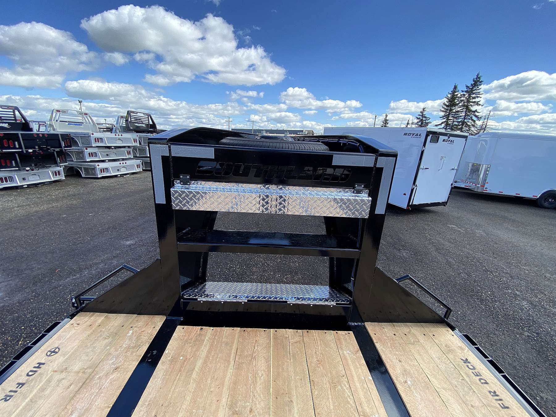 2026 Southland 30' + 6' Gooseneck Trailer