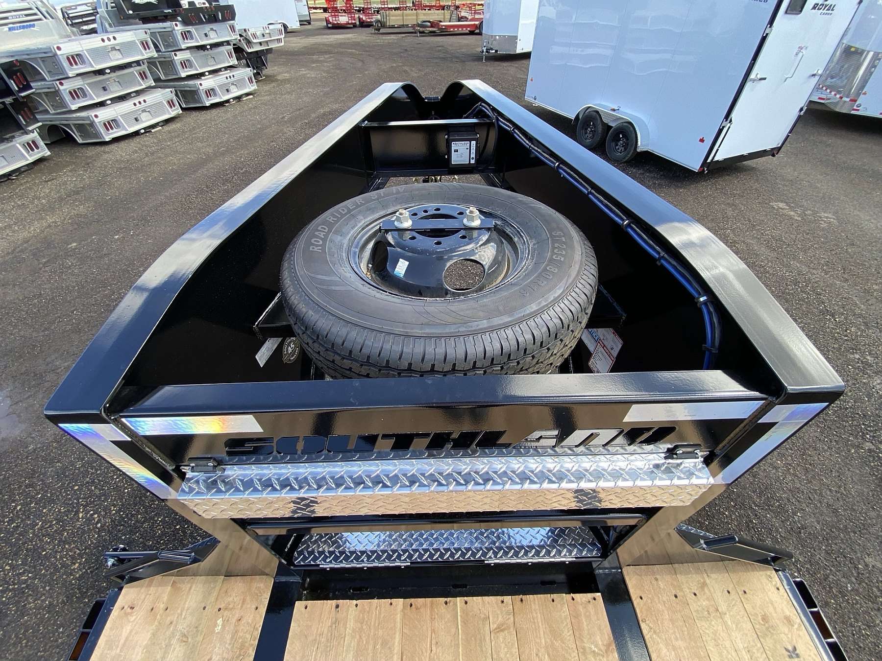 2026 Southland 30' + 6' Gooseneck Trailer