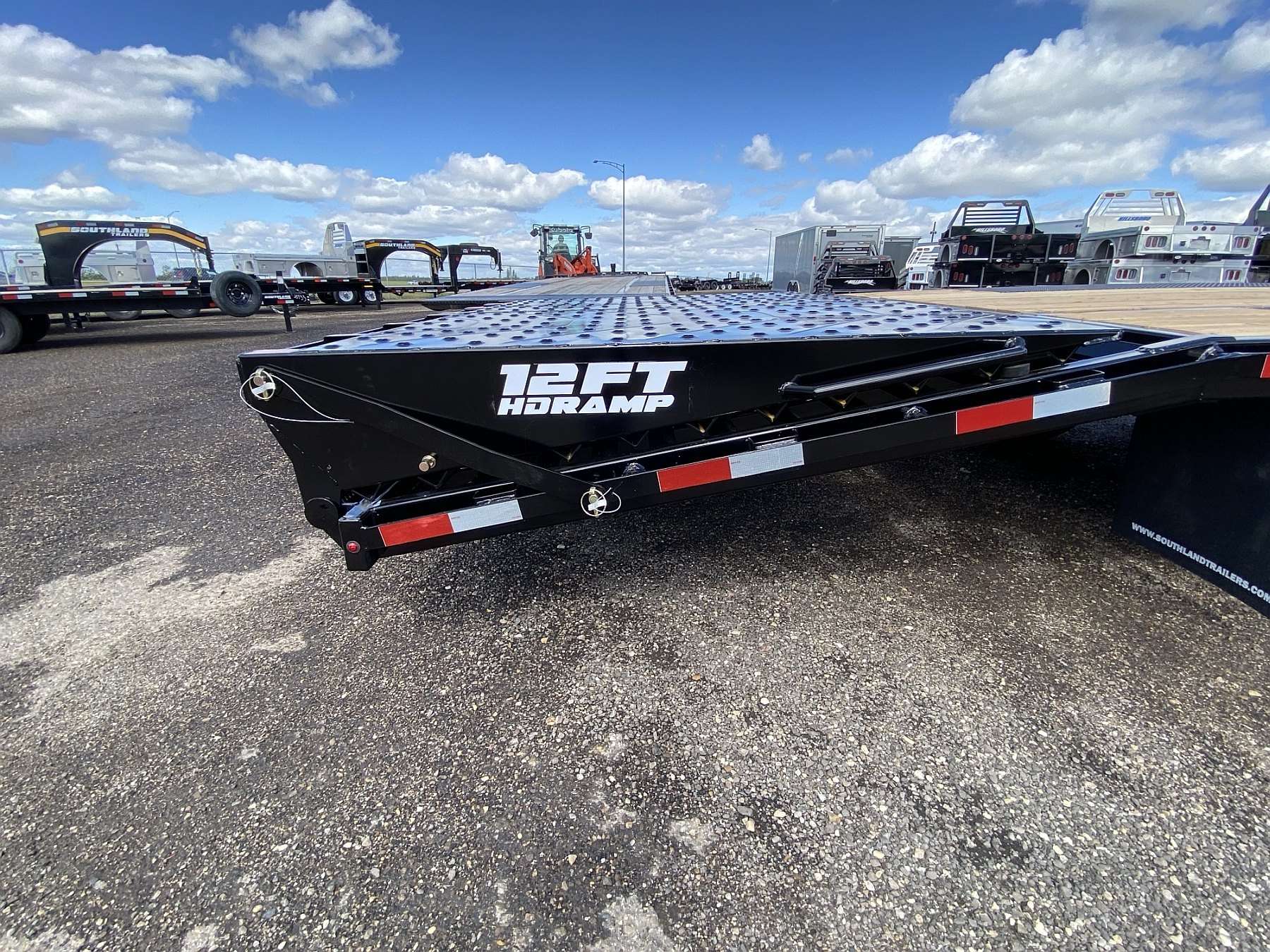 2026 Southland 30' + 6' Gooseneck Trailer