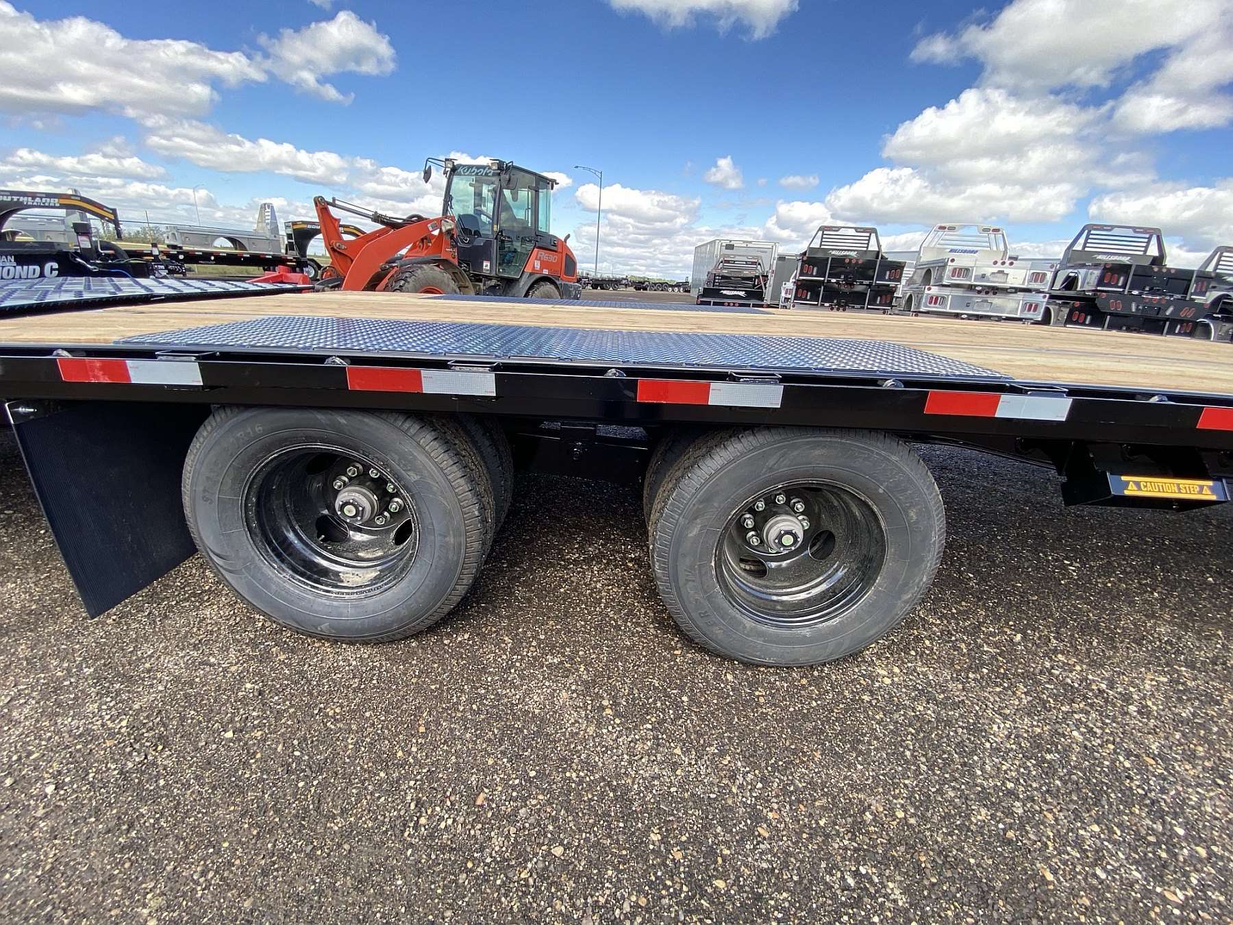 2026 Southland 30' + 6' Gooseneck Trailer