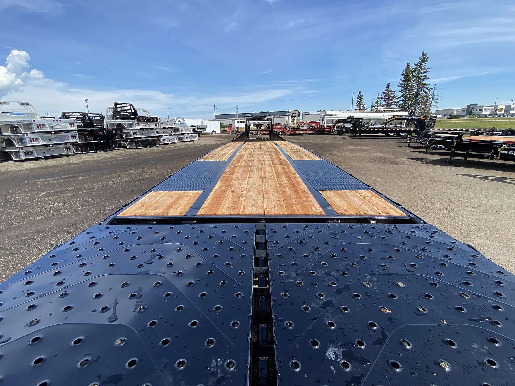 2026 Southland 30'+6' Gooseneck Trailer
