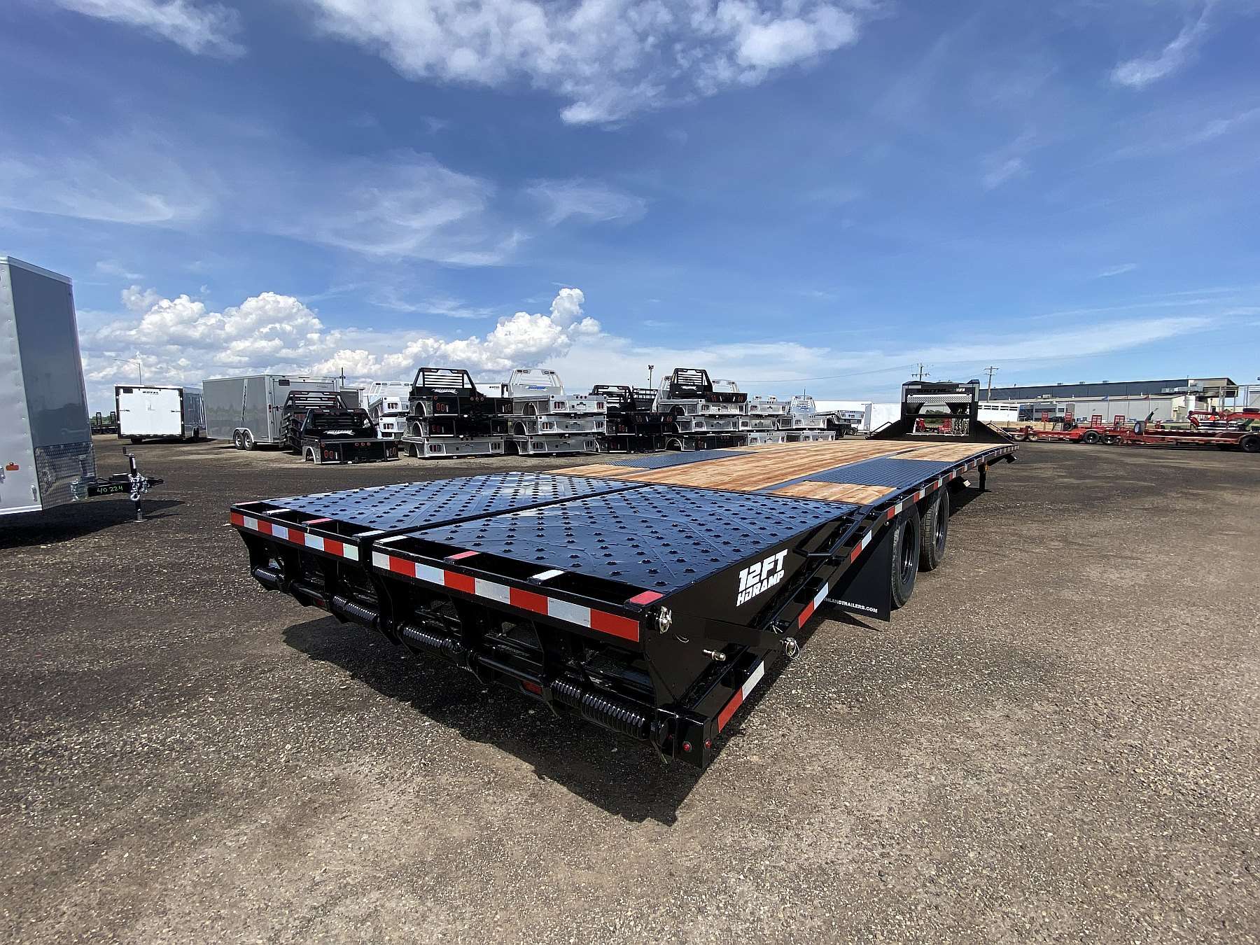 2026 Southland 30'+6' Gooseneck Trailer