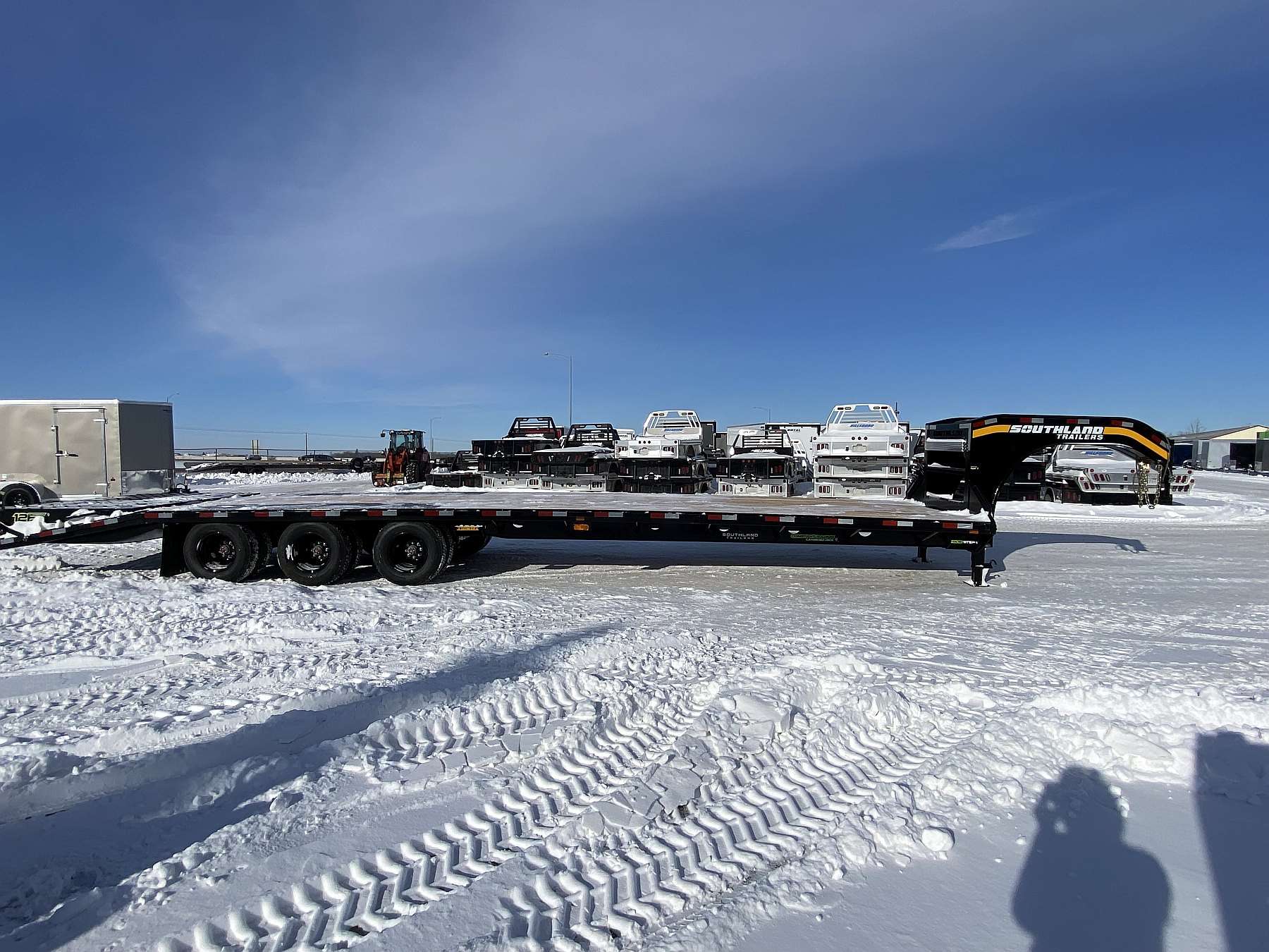 2026 Southland 30' + 6' Tri-Axle Gooseneck Trailer