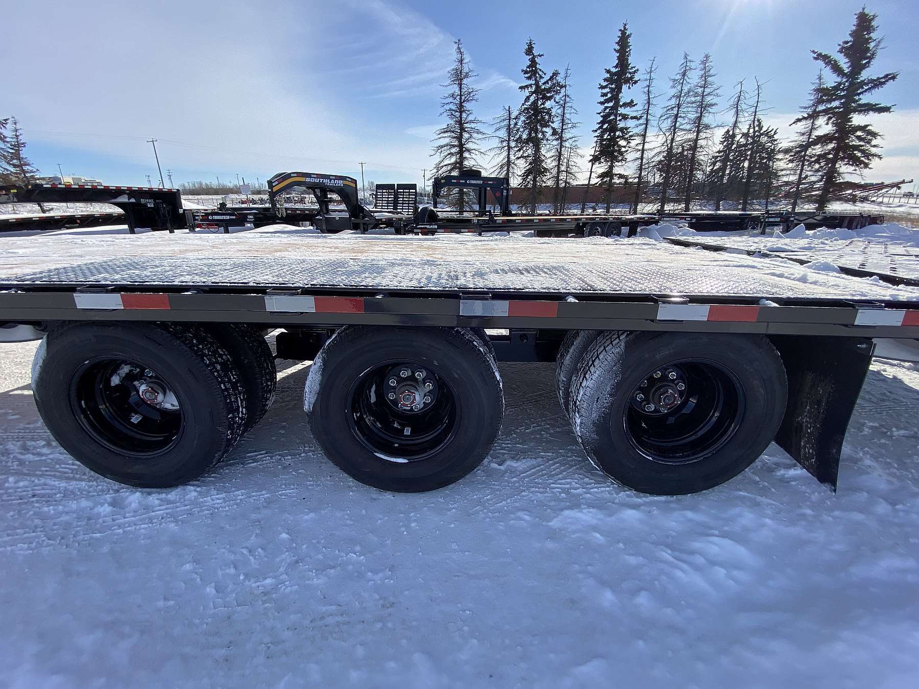 2026 Southland 30' + 6' Tri-Axle Gooseneck Trailer
