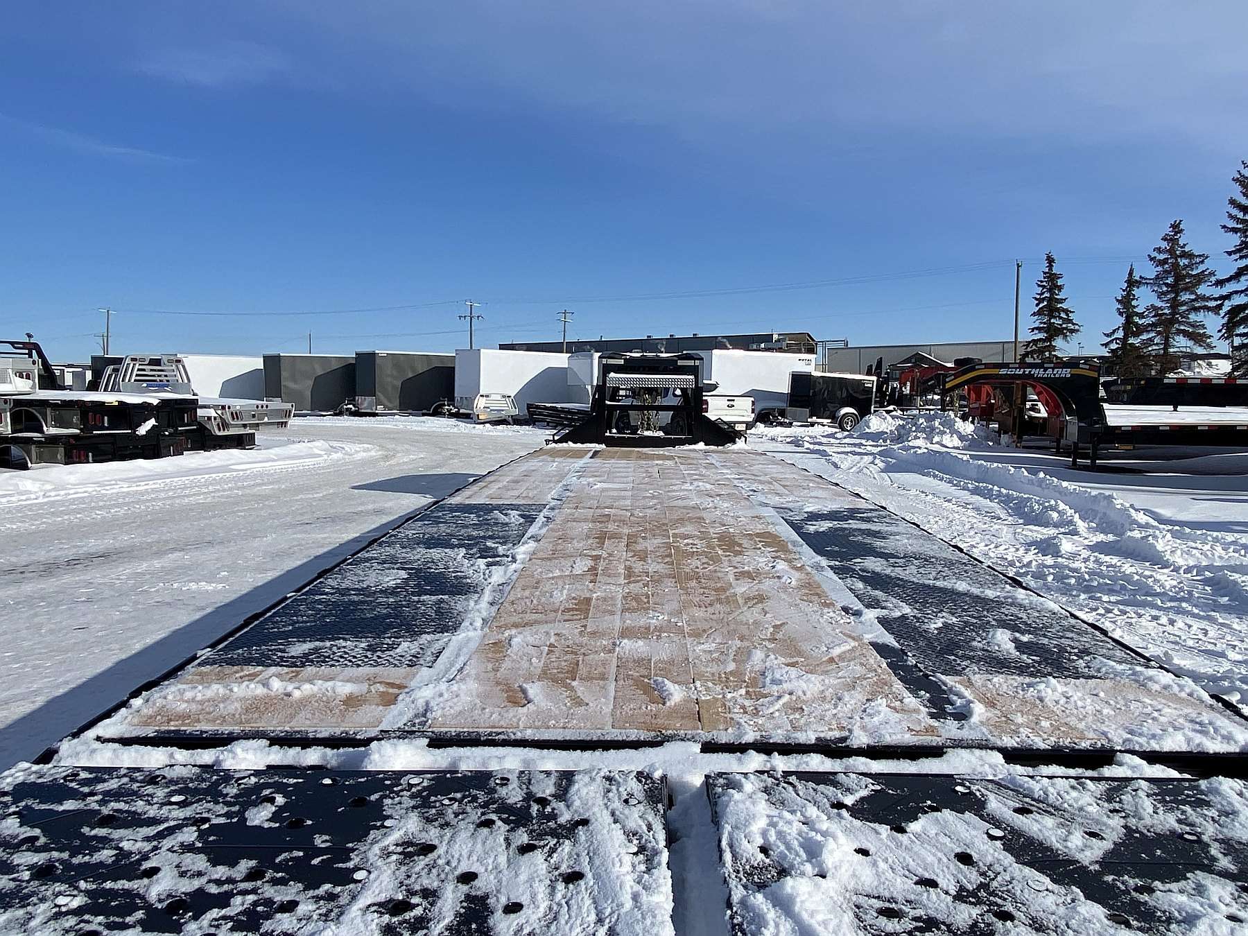 2026 Southland 30' + 6' Tri-Axle Gooseneck Trailer