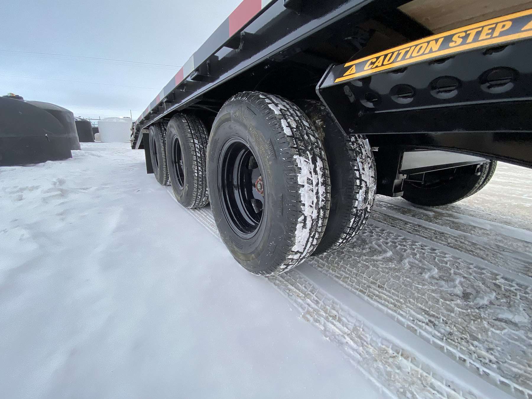 2026 Southland 34'+6' Tri-Axle Gooseneck Trailer