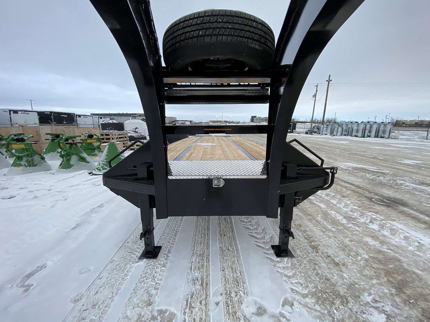 2026 Southland 34'+6' Tri-Axle Gooseneck Trailer