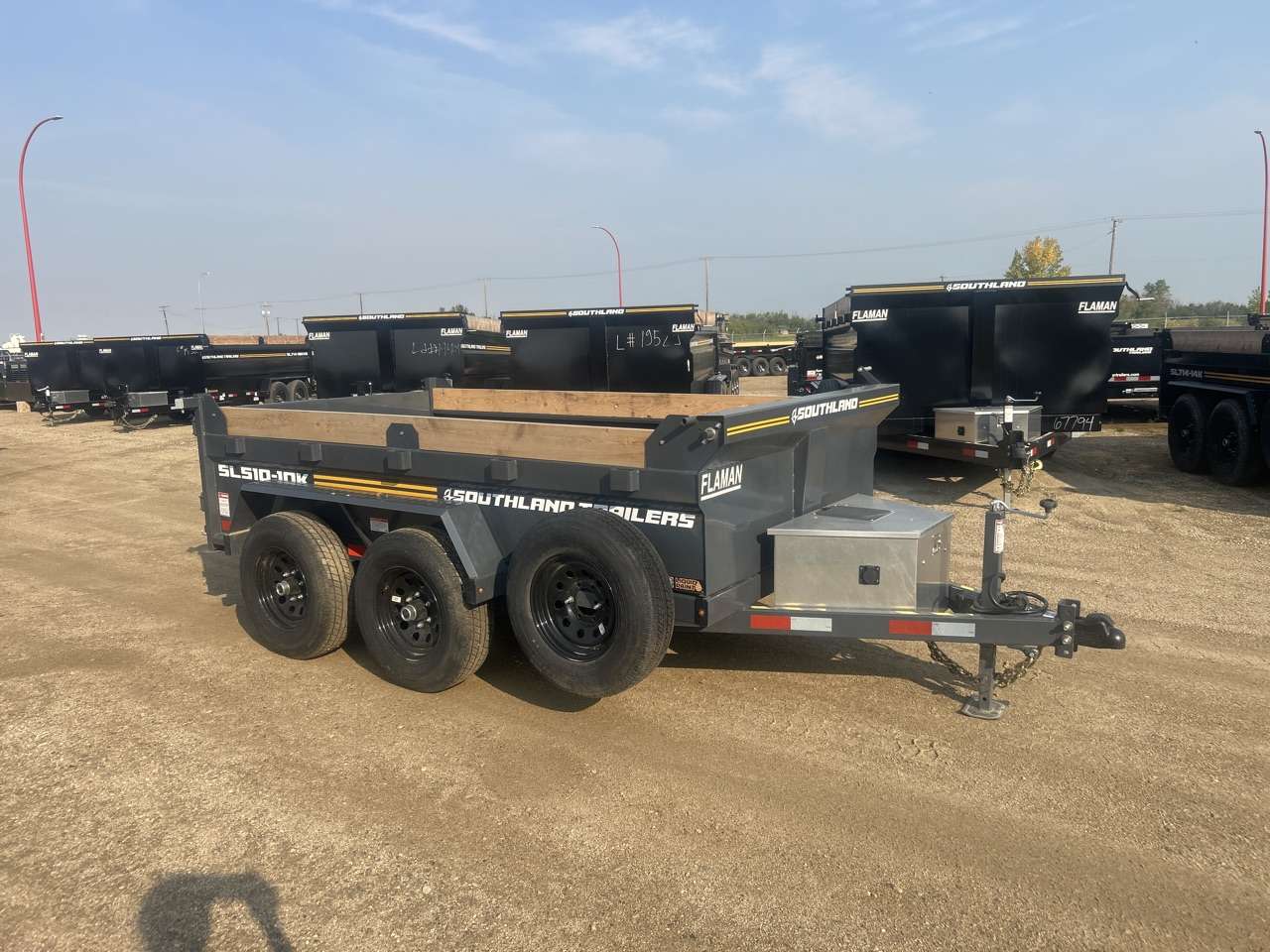 2026 Southland 5' x 10' Dump Tandem 5.2K Trailer
