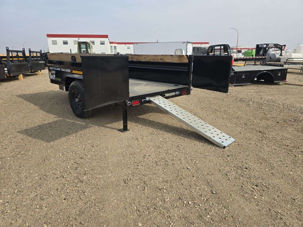 2026 Southland 5K 5' x 10' Dump Trailer