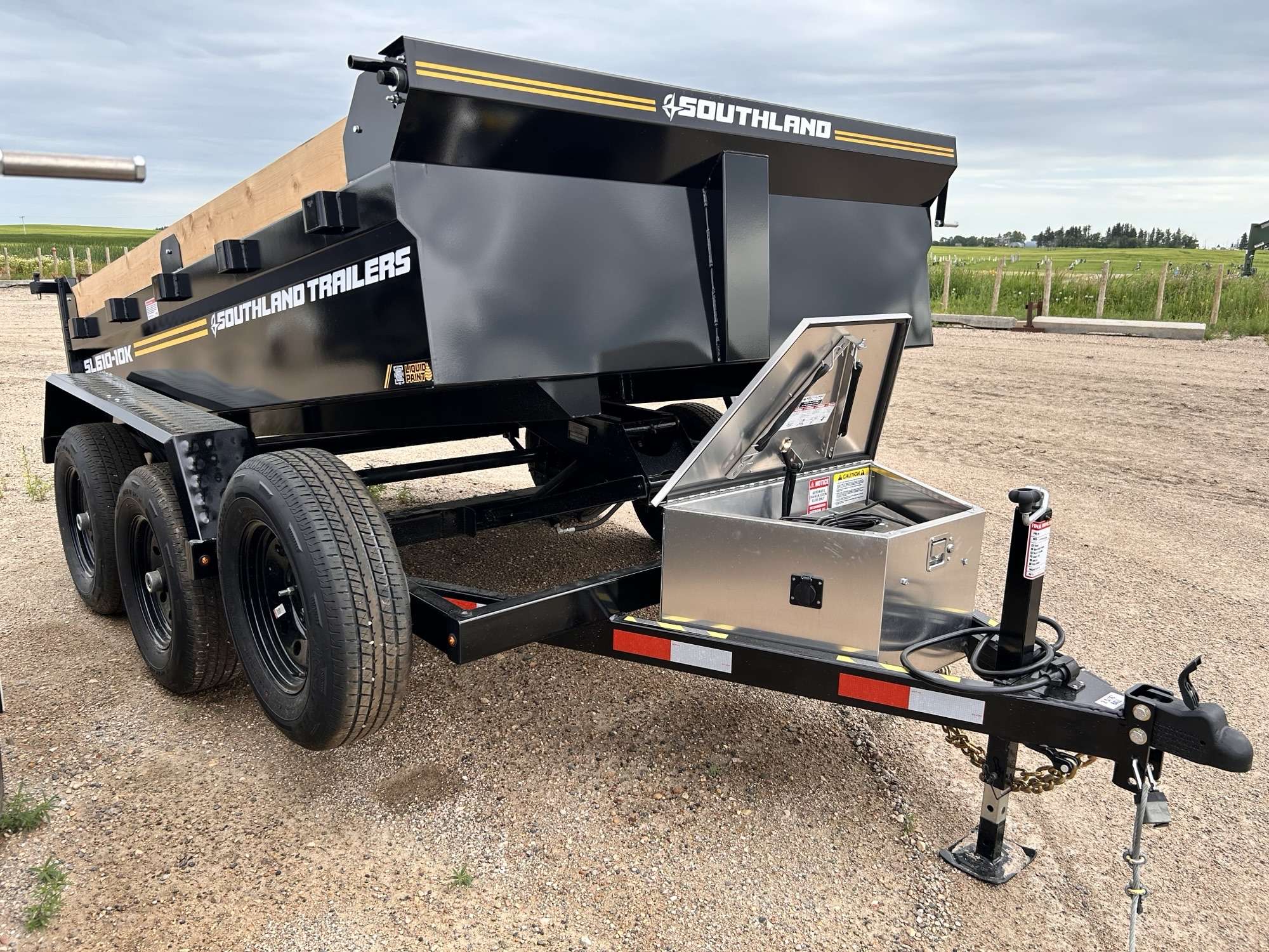 2026 Southland 6' x 10' Dump Tandem 5.2K Trailer