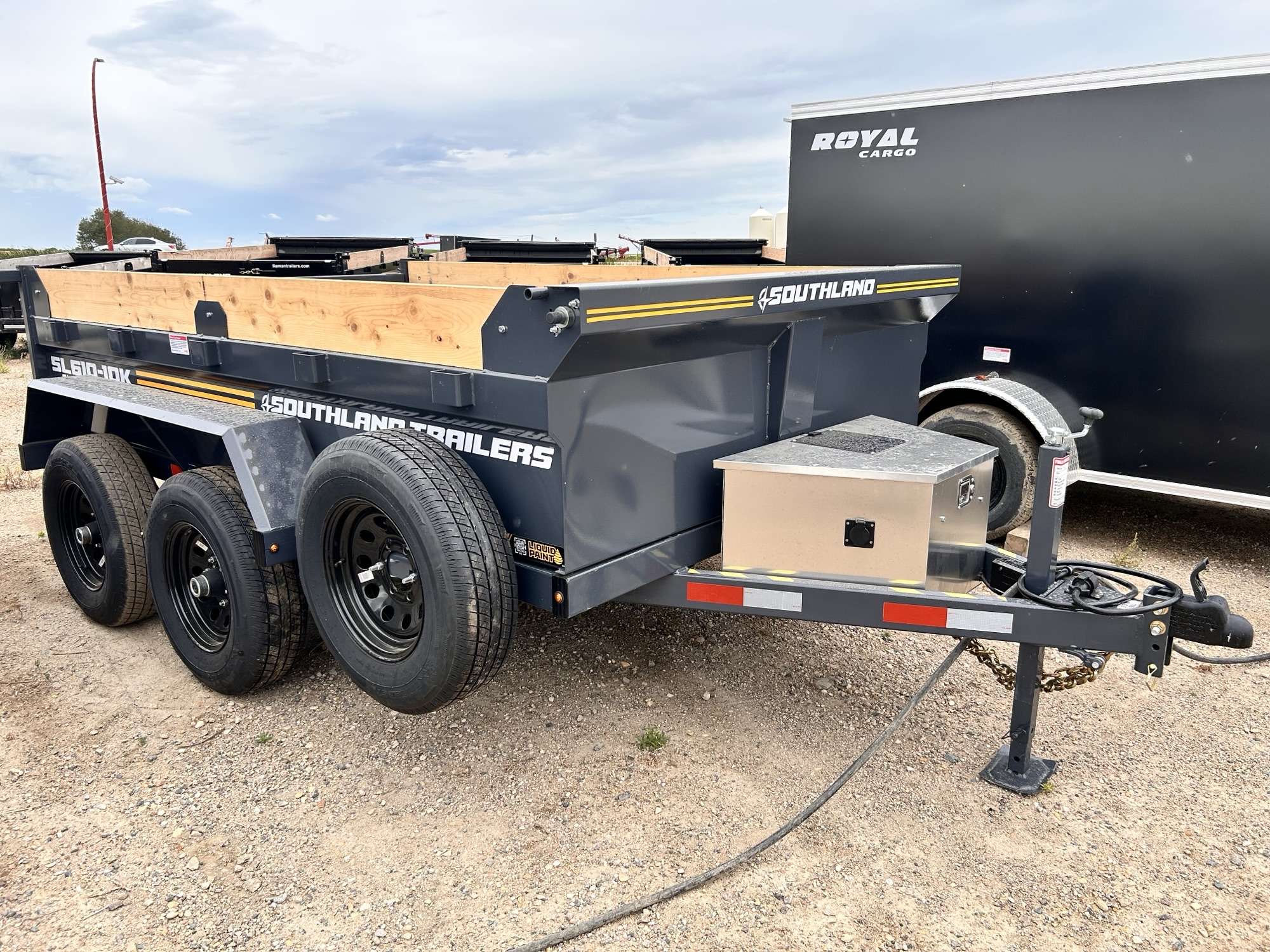 2026 Southland 6' x 10' Dump Tandem 5.2K Trailer