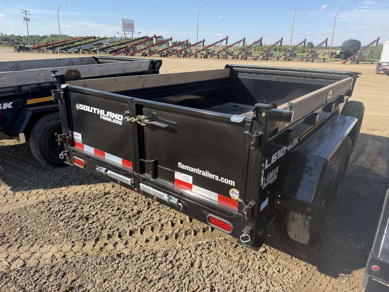 2026 Southland 6' x 10' Dump Tandem 5.2K Trailer