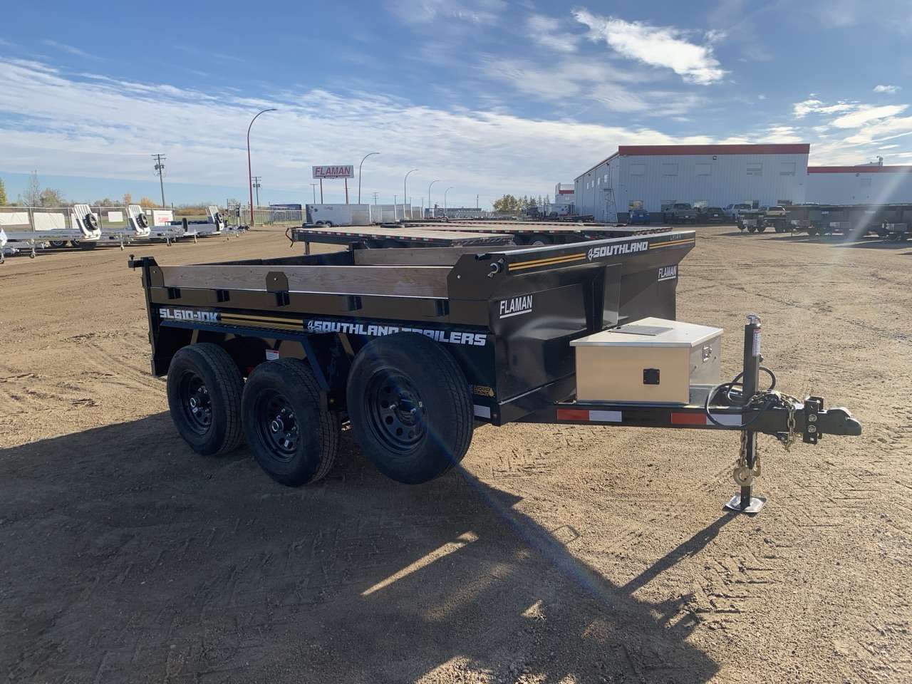 2026 Southland 6' x 10' Dump Tandem 5.2K Trailer