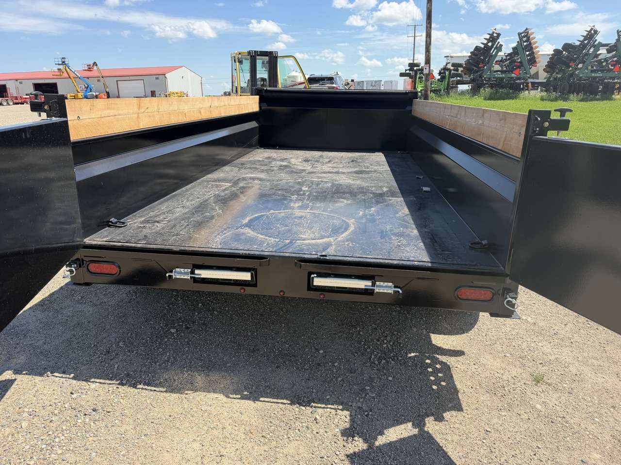 2026 Southland 7' x 14' Dump Tandem 7K Trailer