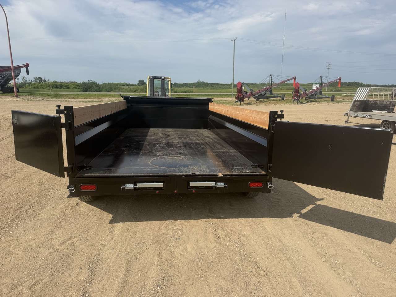 2026 Southland 7' x 14' Dump Tandem 7K Trailer