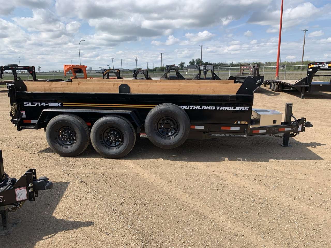 2026 Southland 7' x 14' Dump Tandem 8K Trailer