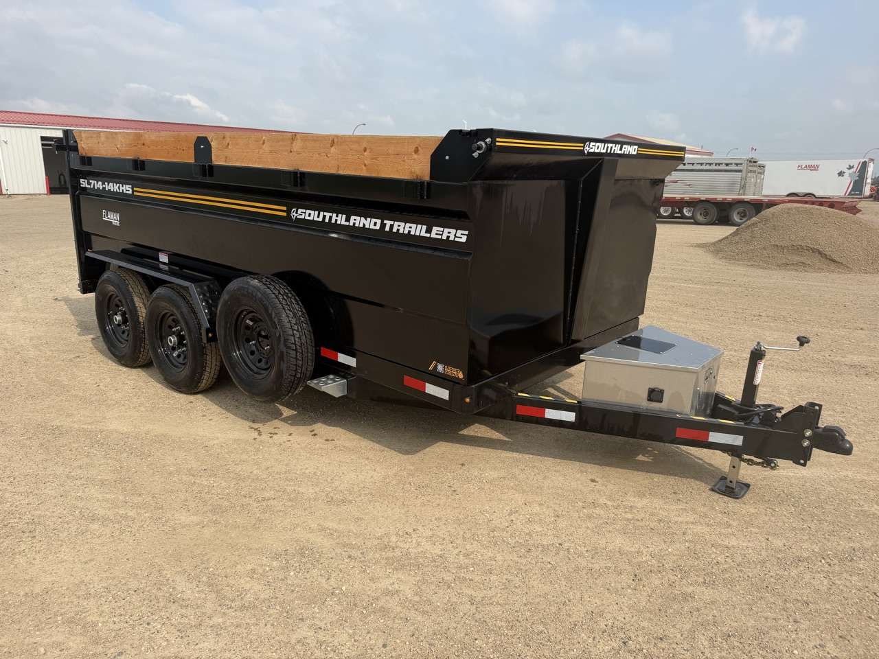 2026 Southland 7' x 14' High Side Dump Tandem 7K Trailer