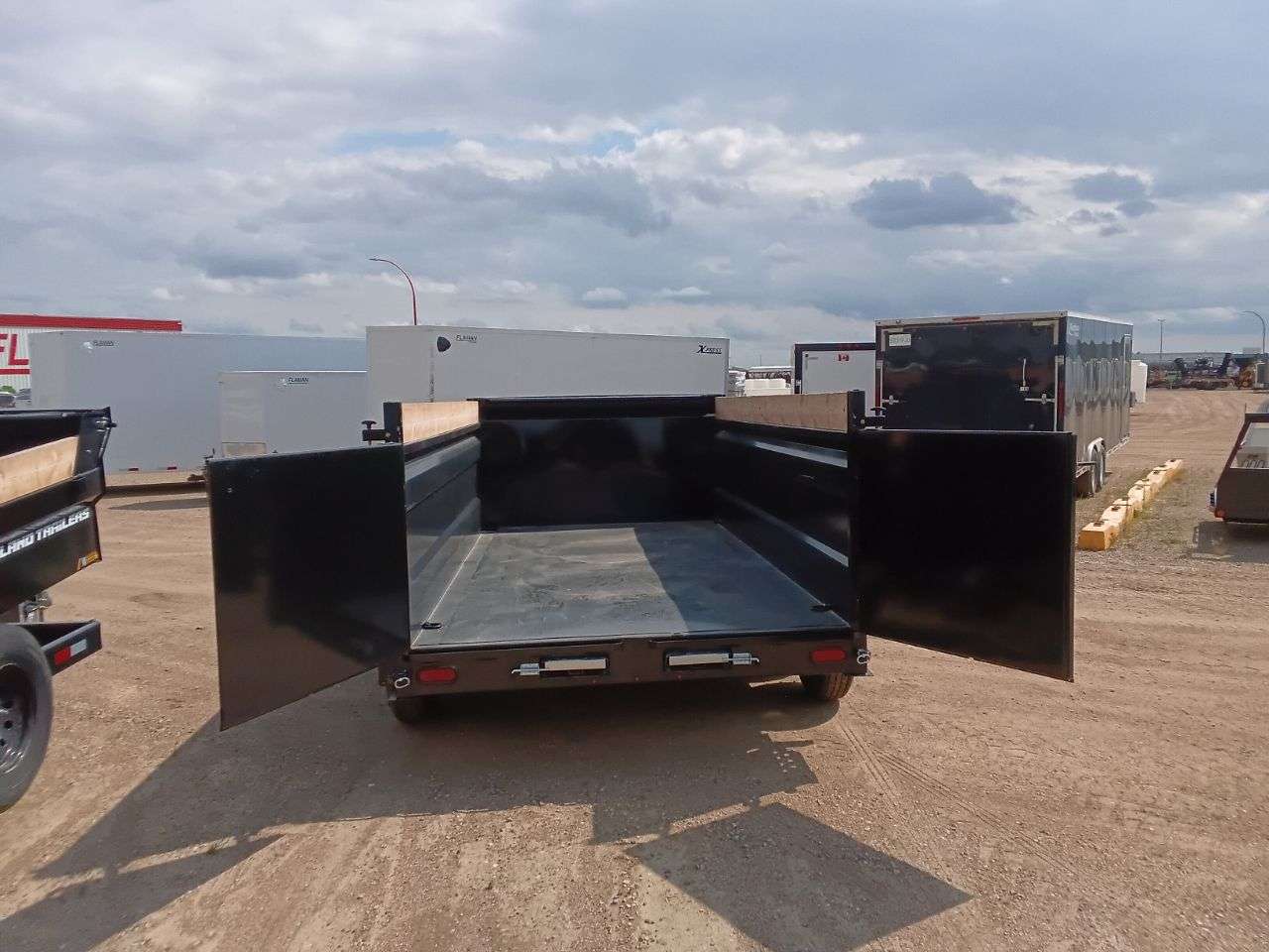 2026 Southland 7' x 14' High Side Dump Tandem 7K Trailer