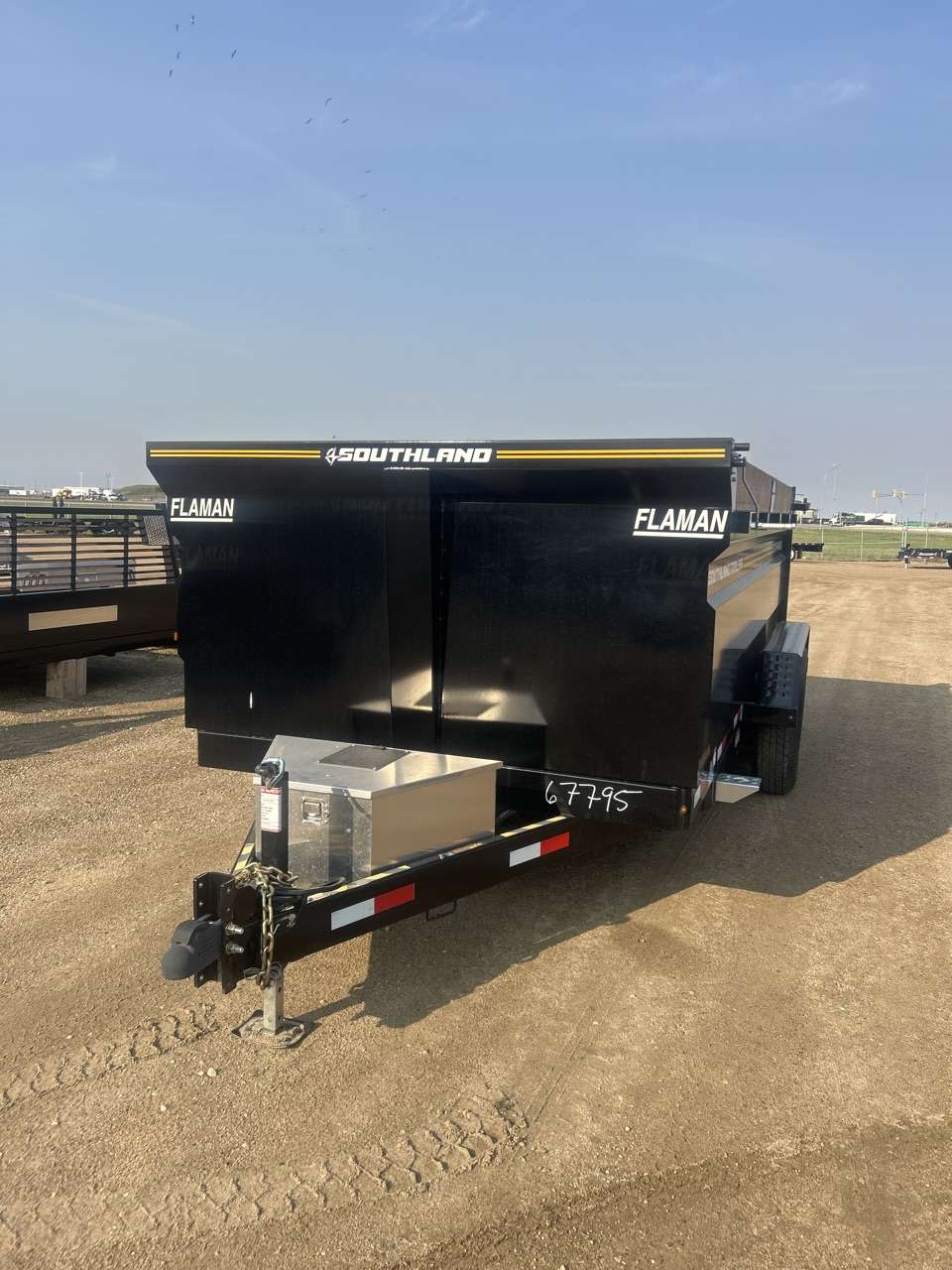 2026 Southland 7' x 14' High Side Dump Tandem 7K Trailer