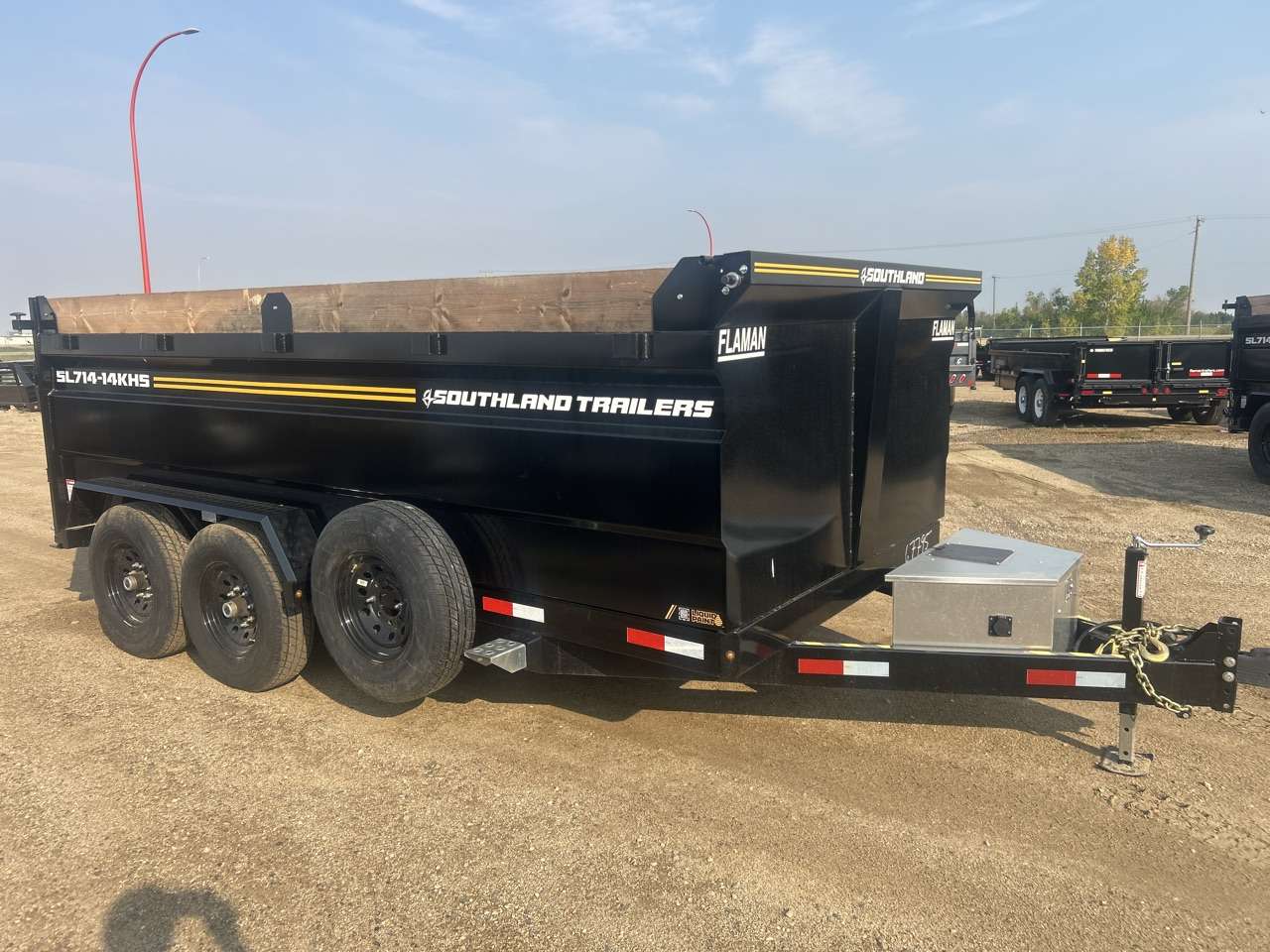 2026 Southland 7' x 14' High Side Dump Tandem 7K Trailer