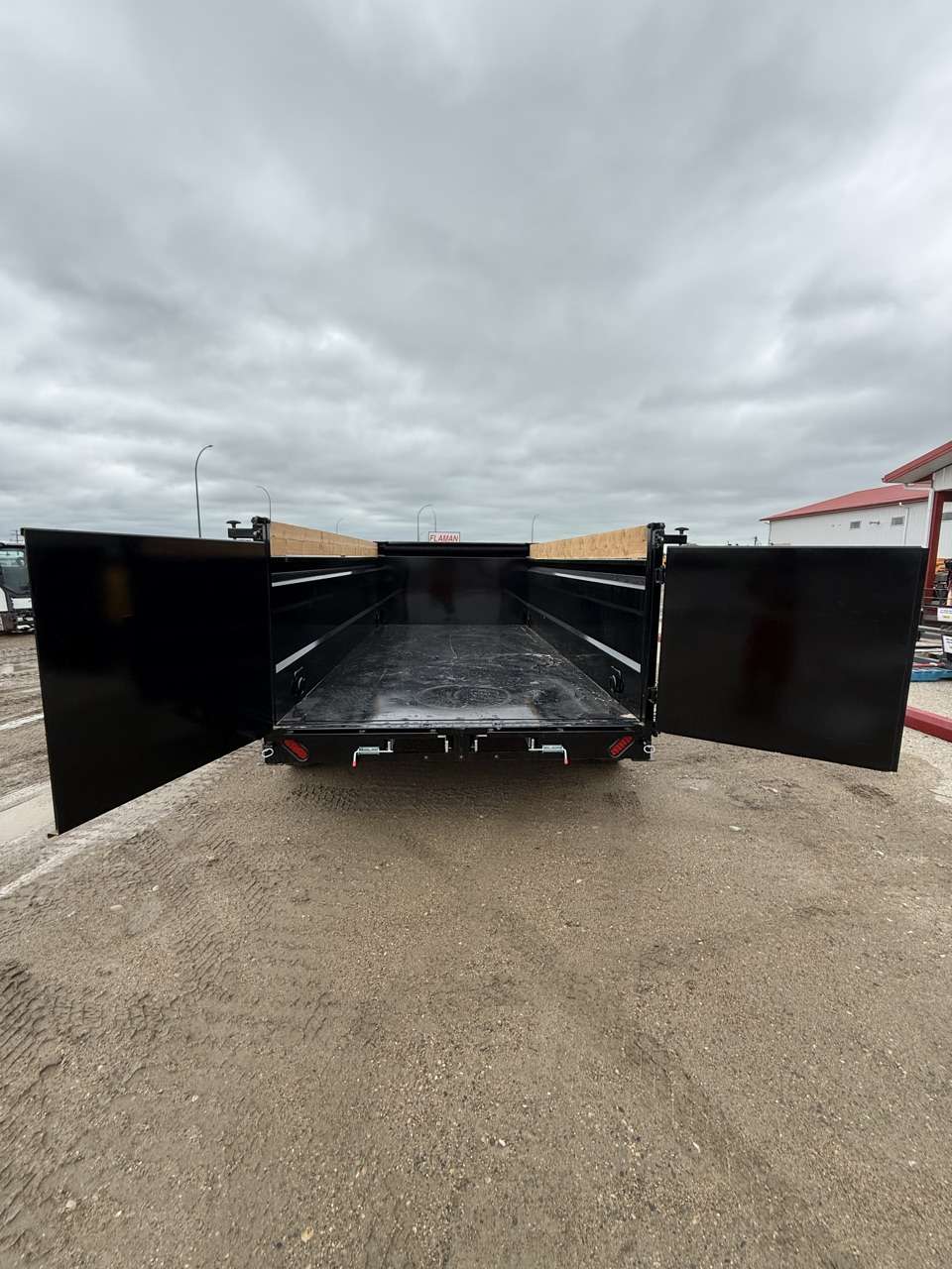 2026 Southland 7' x 14' High Side Dump Tandem 8K Trailer