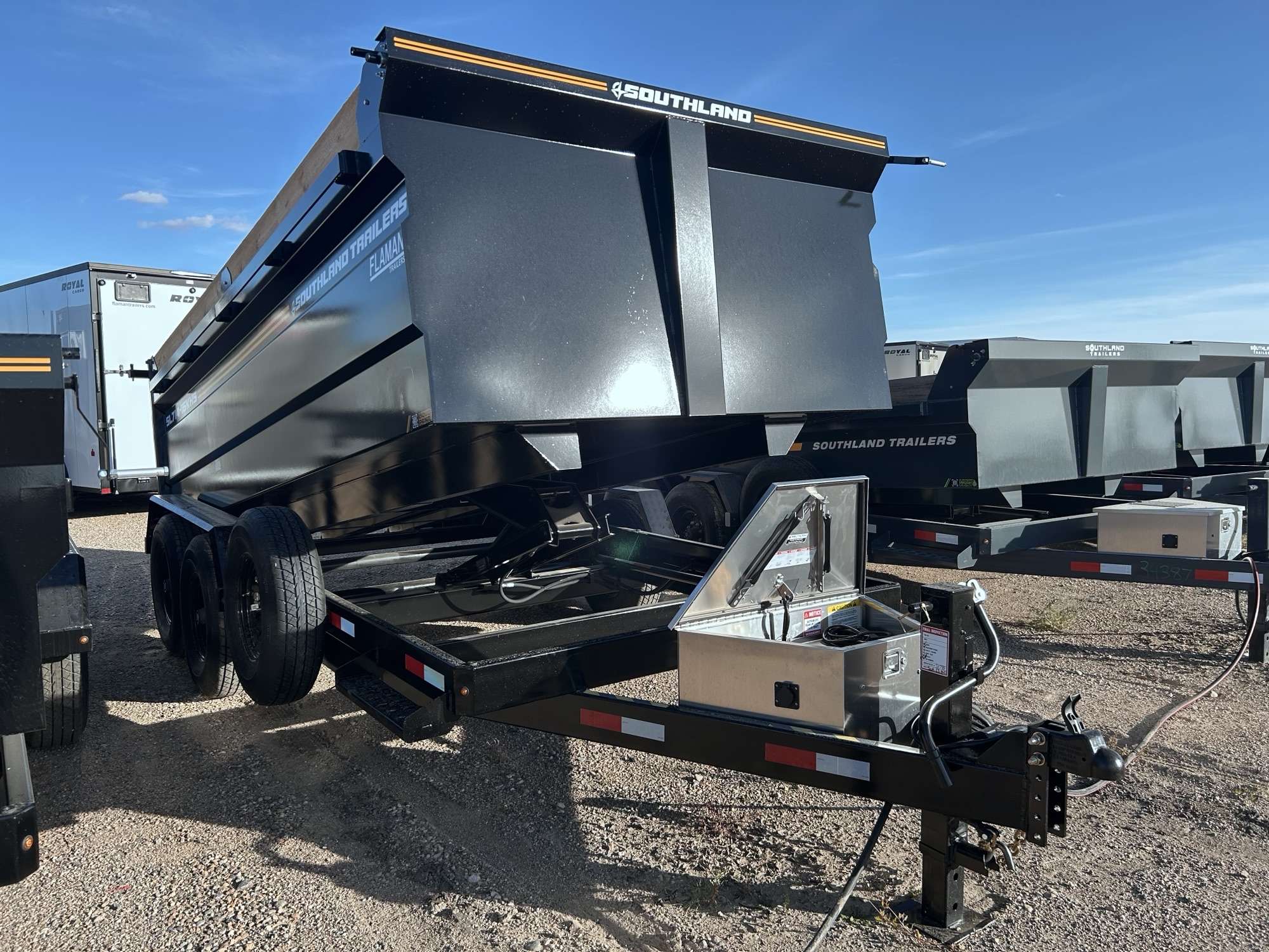 2026 Southland 7' x 14' High Side Dump Tandem 8K Trailer