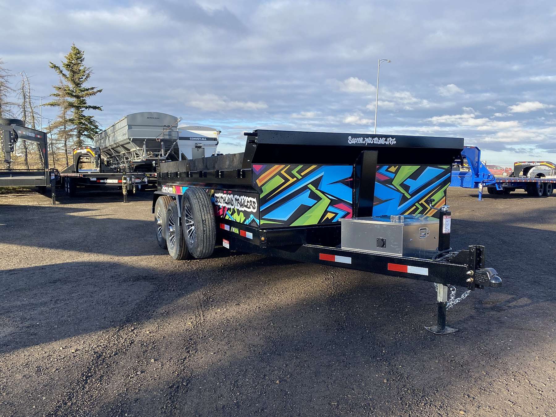 2026 Southland 7'x14' Dump Trailer w/ Graffiti Graphics Pkg