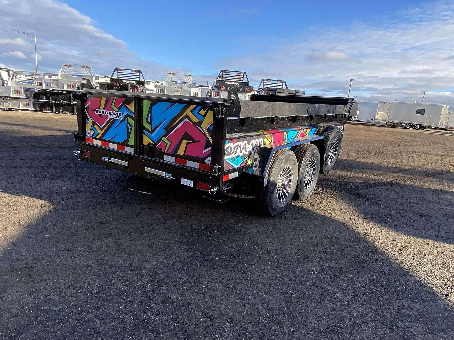 2026 Southland 7'x14' Dump Trailer w/ Graffiti Graphics Pkg