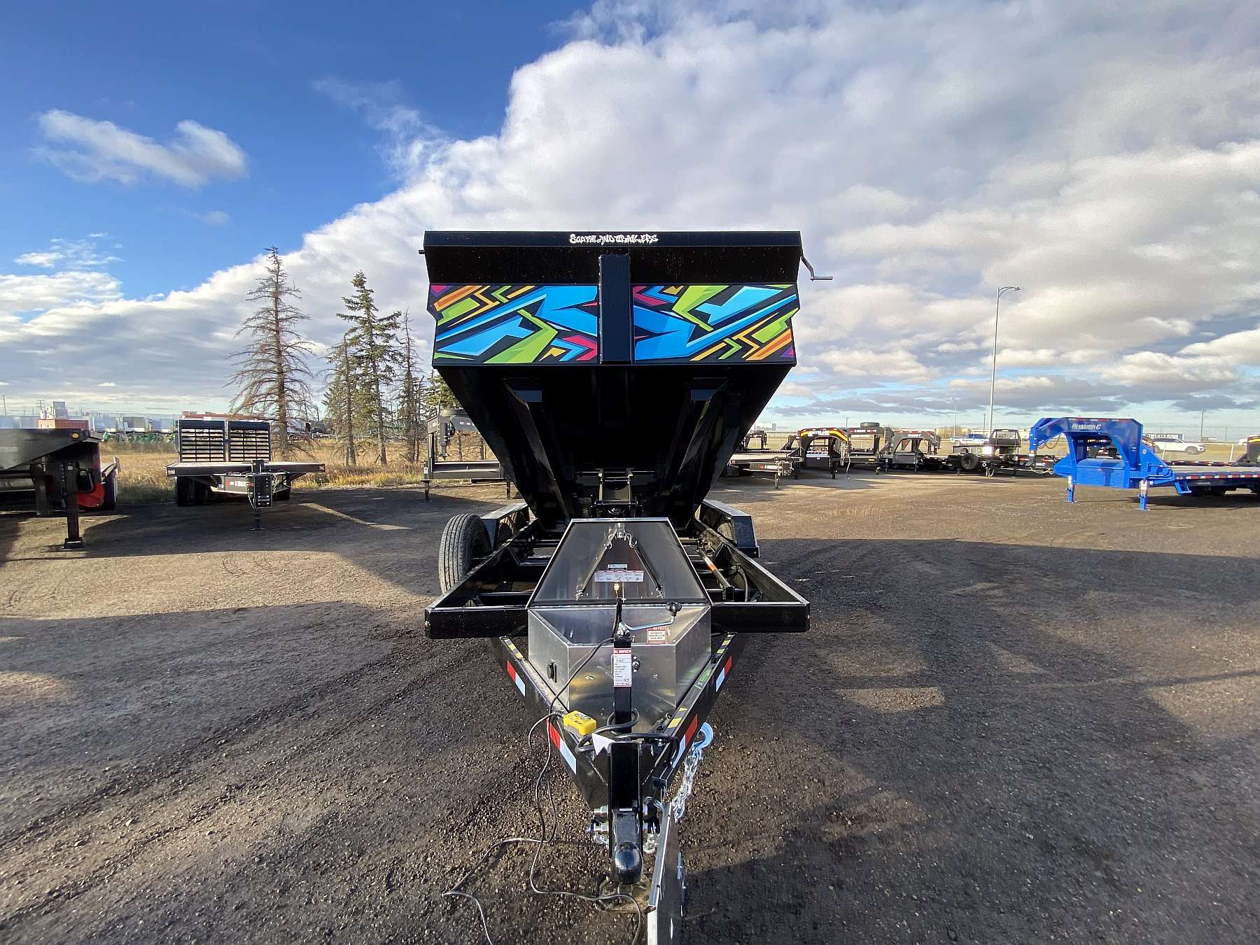 2026 Southland 7'x14' Dump Trailer w/ Graffiti Graphics Pkg