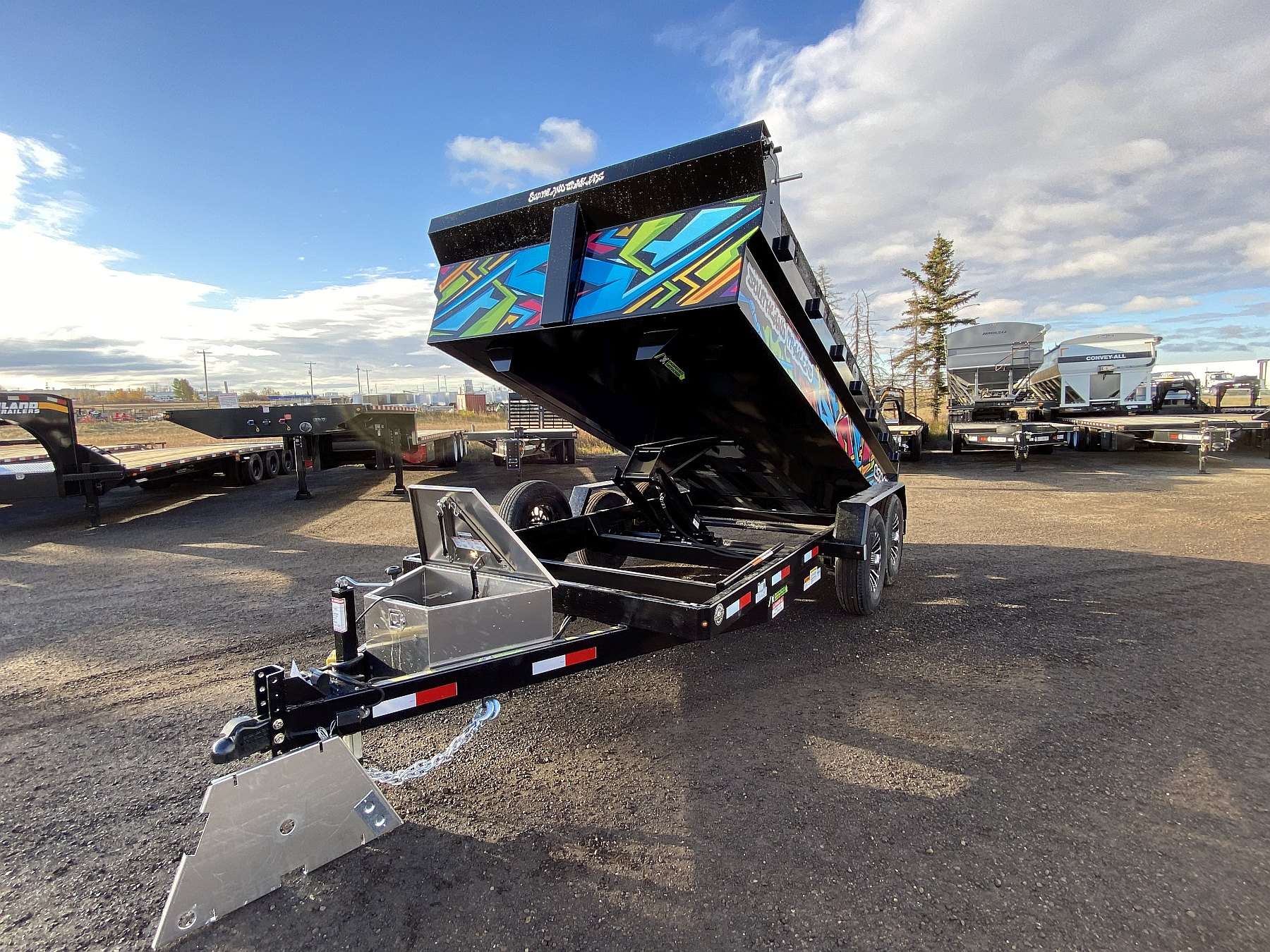 2026 Southland 7'x14' Dump Trailer w/ Graffiti Graphics Pkg